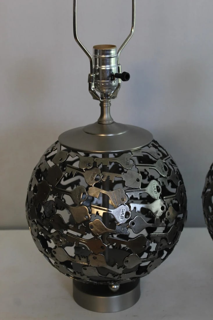Mid 20th Century Enrico Castellani Influence Lamps - a Pair - 9