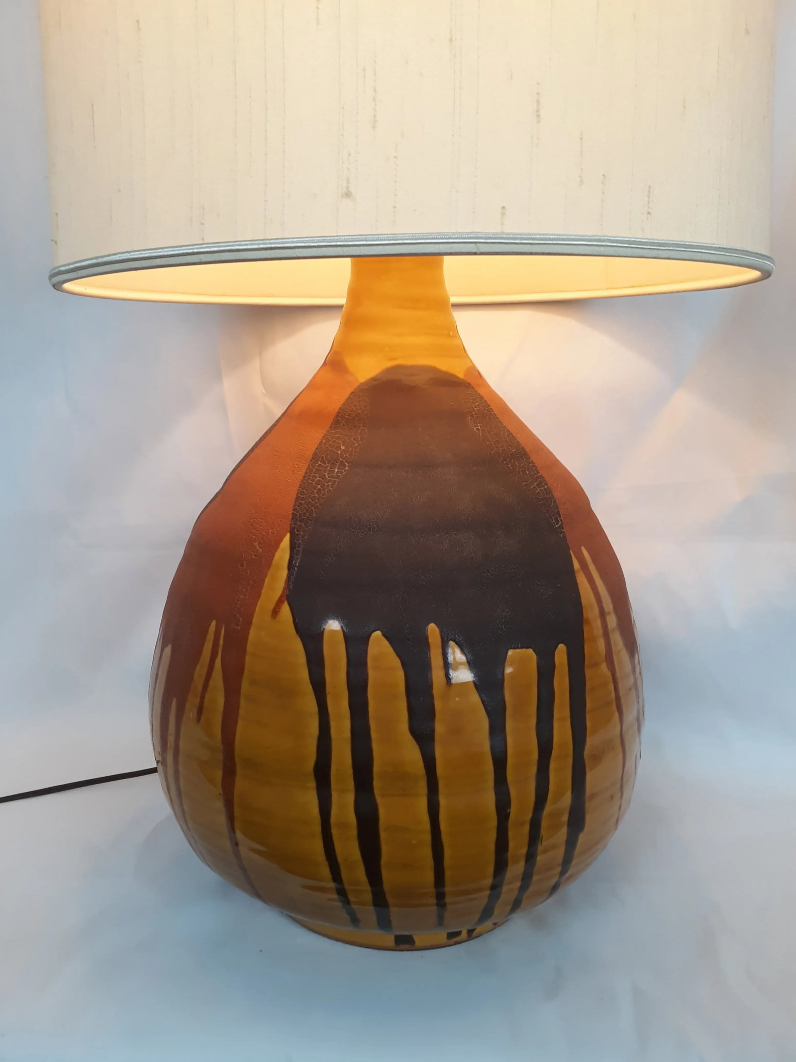 Vintage Large Drip Glaze Table Lamp - 2