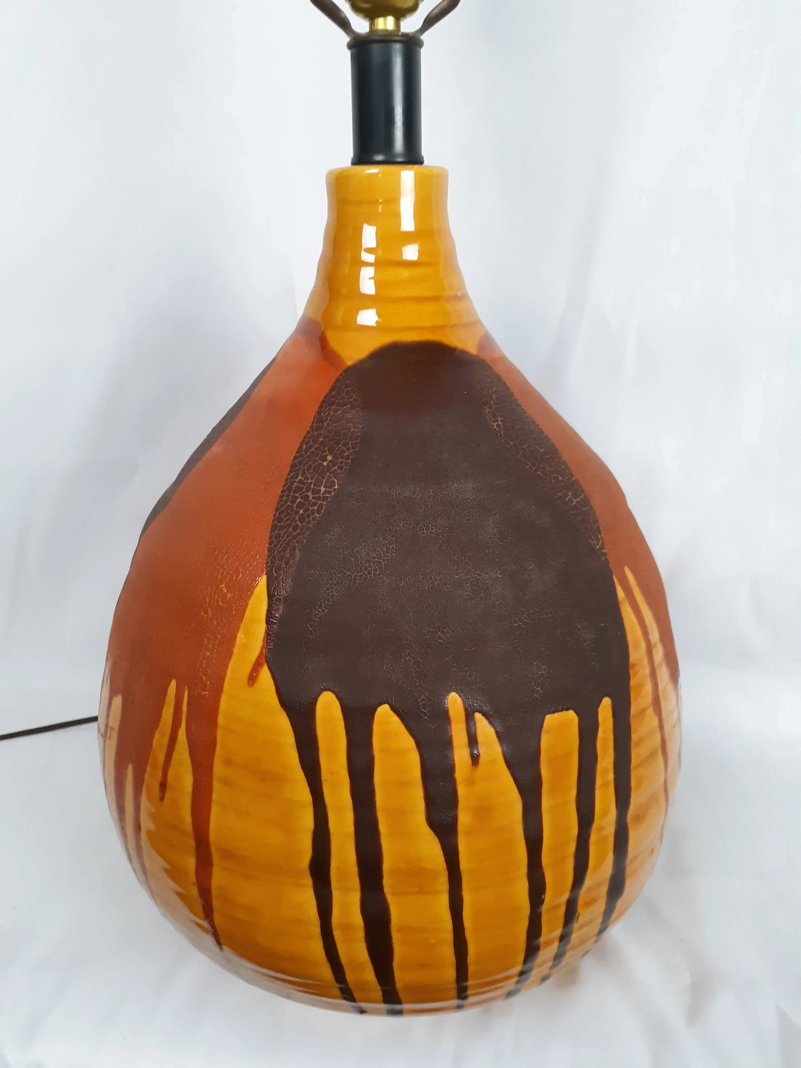 Vintage Large Drip Glaze Table Lamp - 6