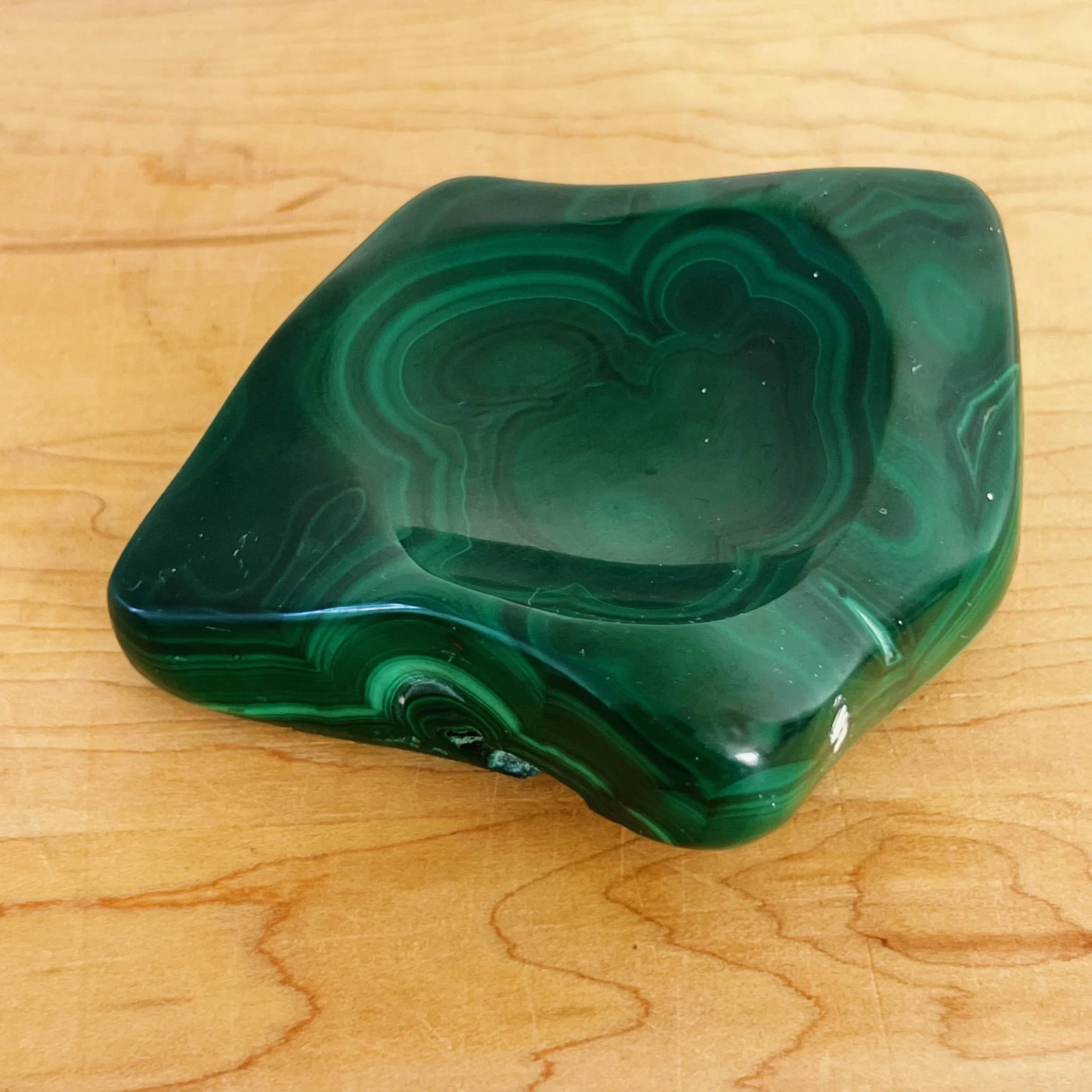 Hand Carved Trinket Dish in Green Malachite Stone - 6