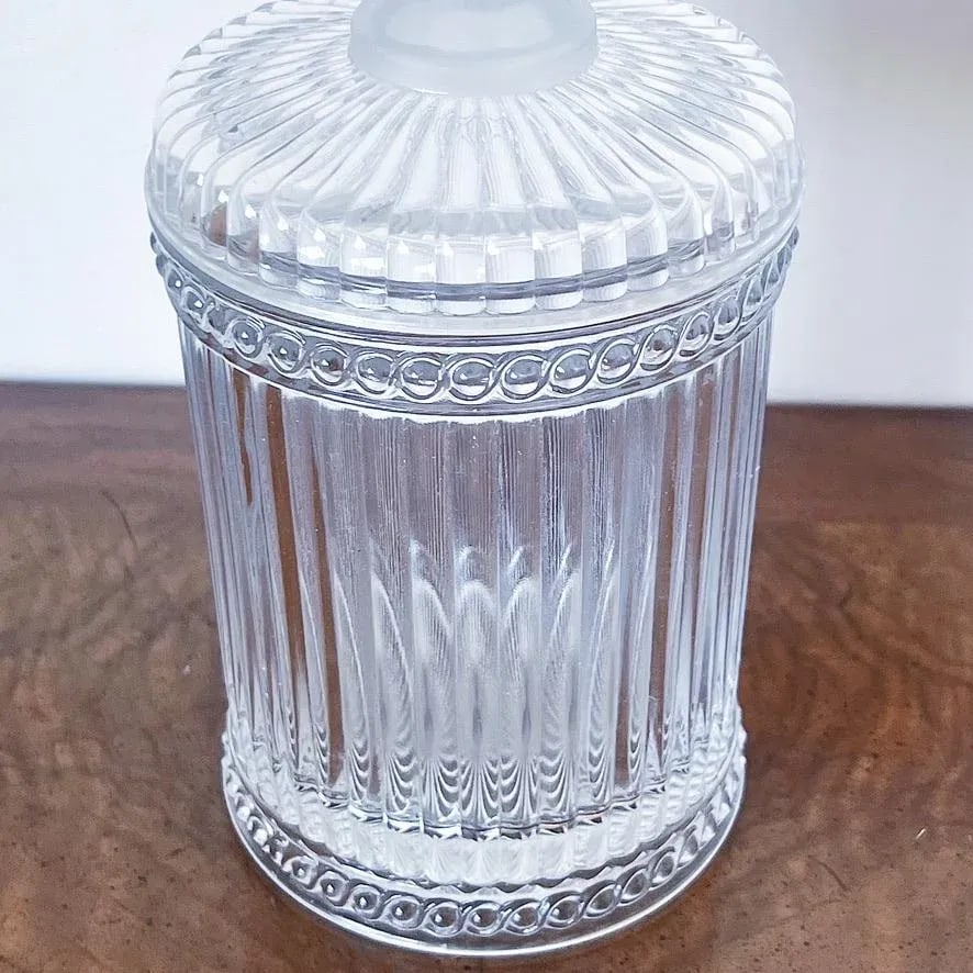 Antique Three-Faces Biscuit Jar in Glass With Satin Glass Three-Face Handle - 7