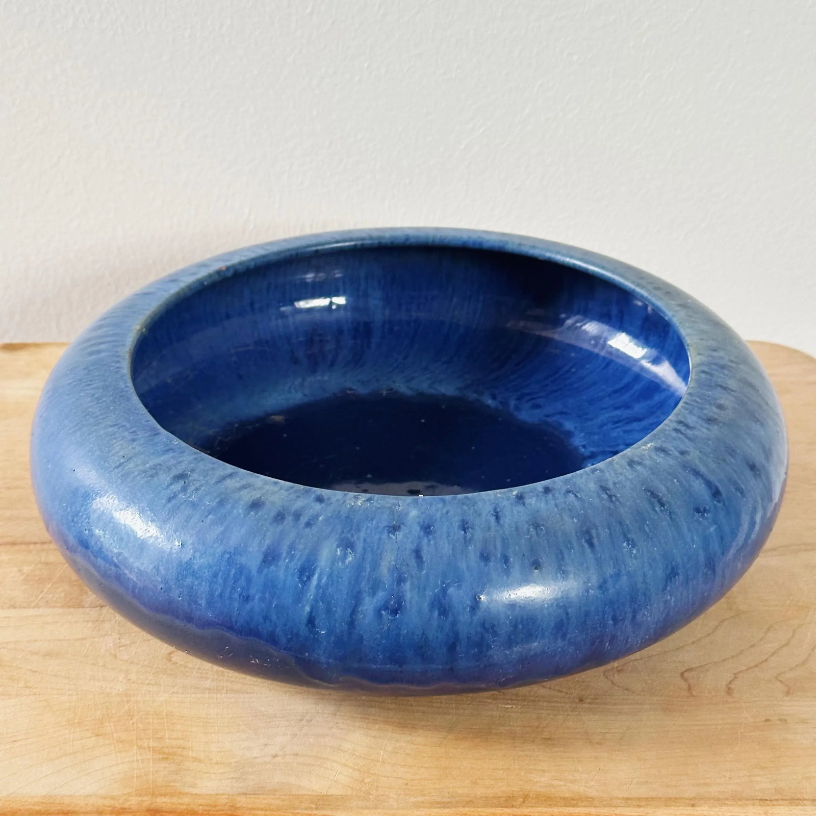 Mid-Century Round Table Planter Bowl of Ceramic in Blue Glaze - 2