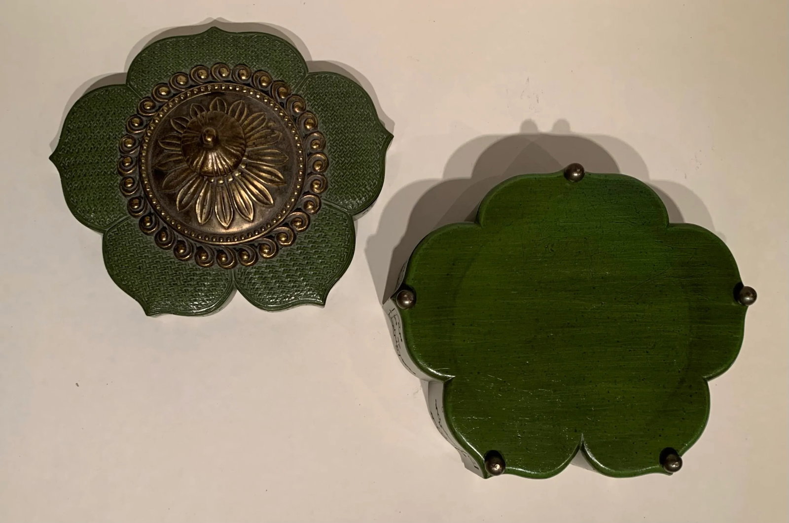 Vintage Lotus Wood Lidded Box - 2