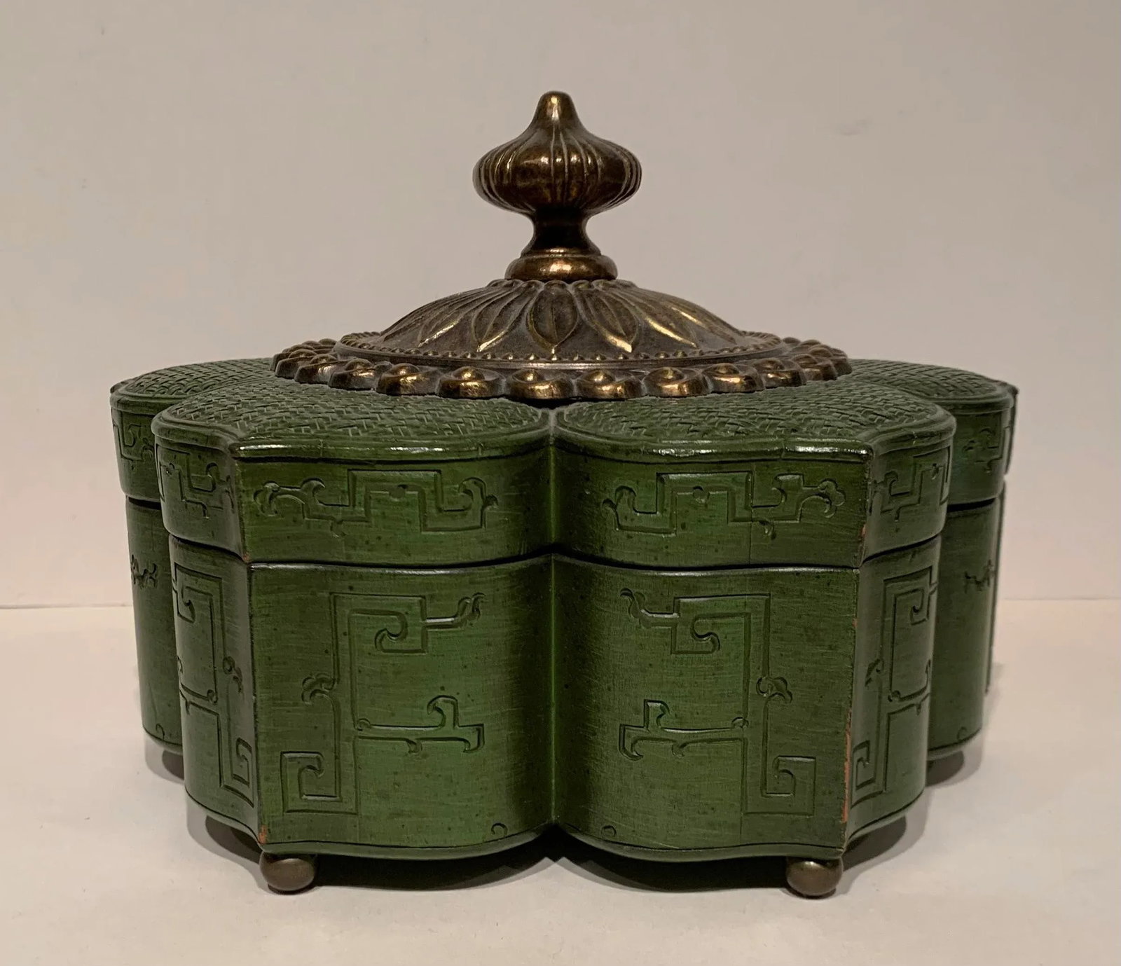 Vintage Lotus Wood Lidded Box - 5