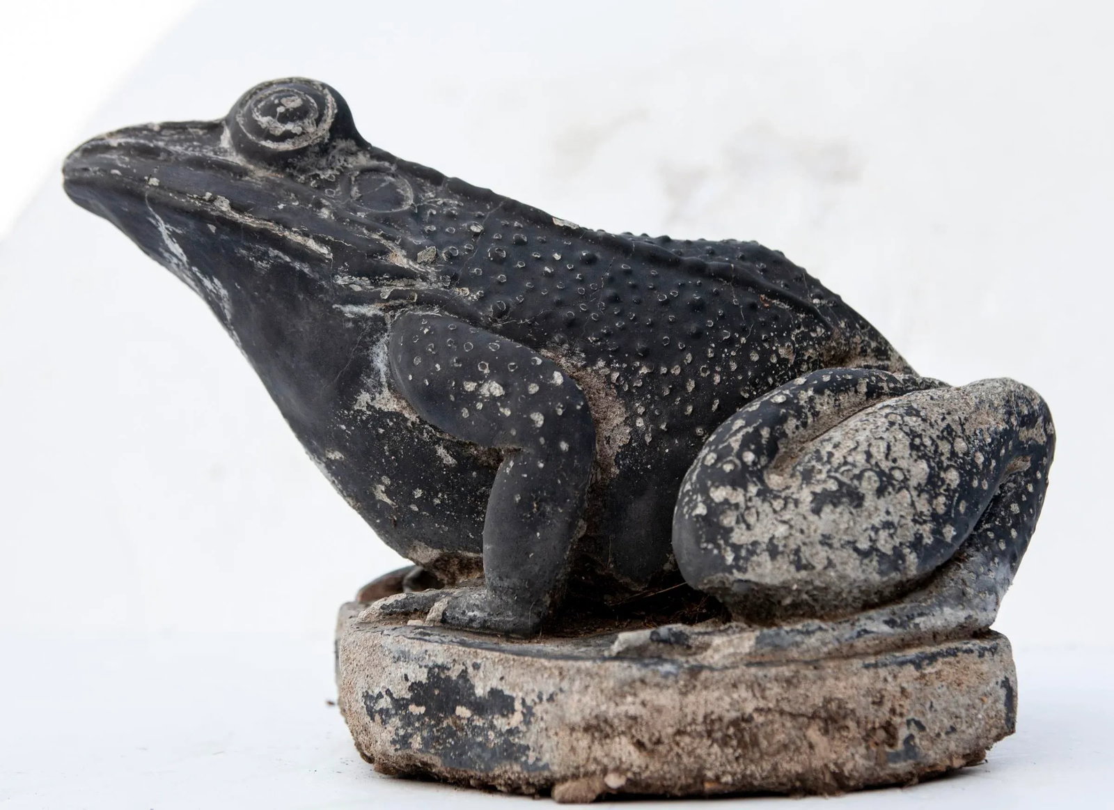 Vintage Cement Garden Frog With Aged Black Paint - 5