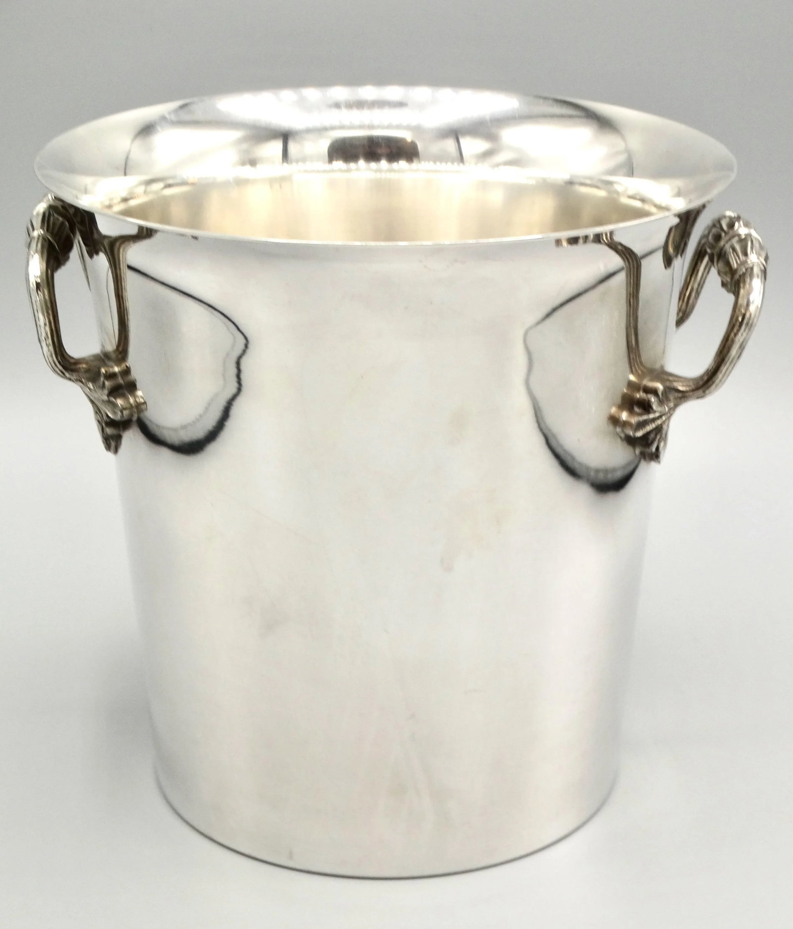 Silver Wine Cooler / Ice Bucket - 6