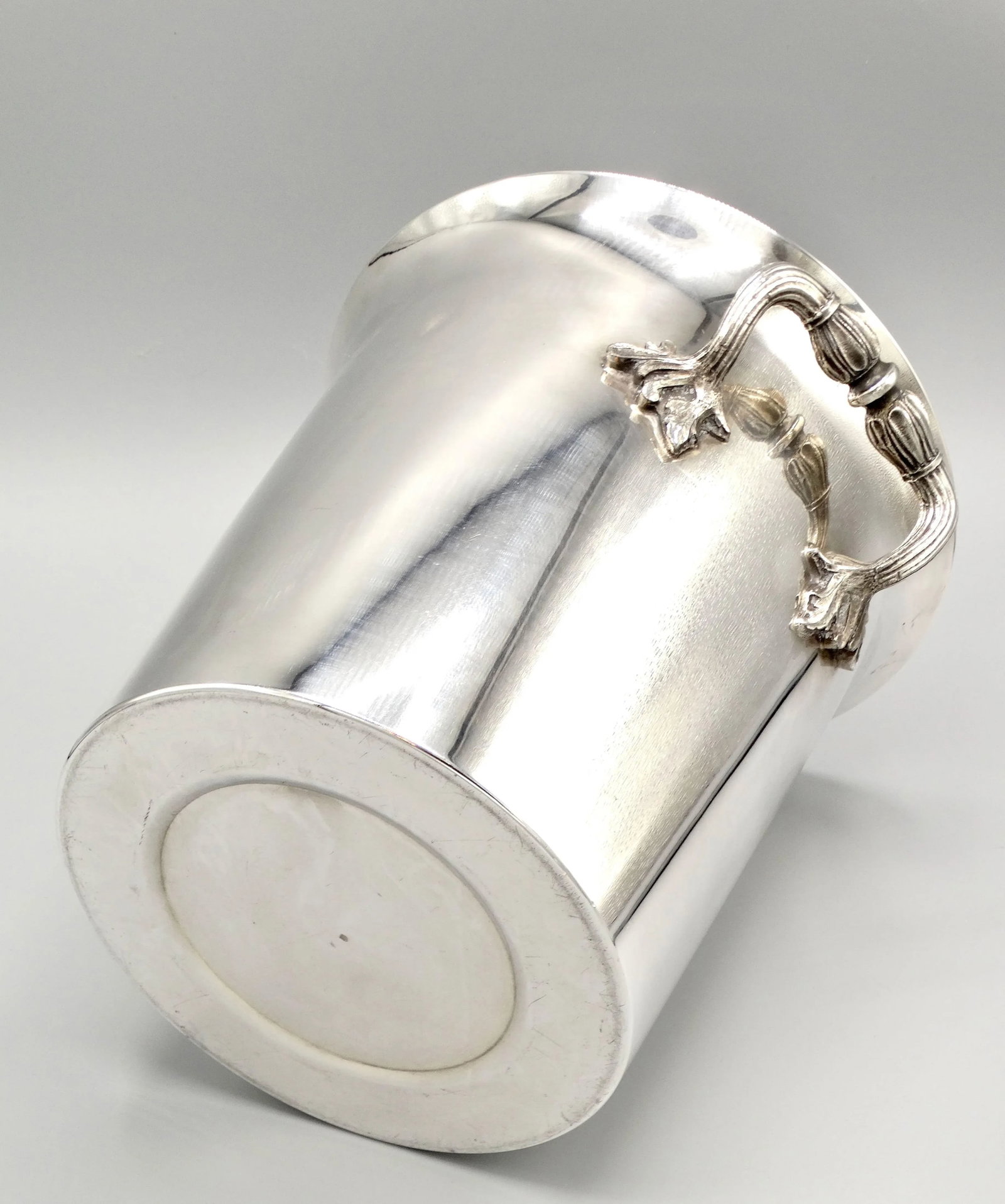 Silver Wine Cooler / Ice Bucket - 8