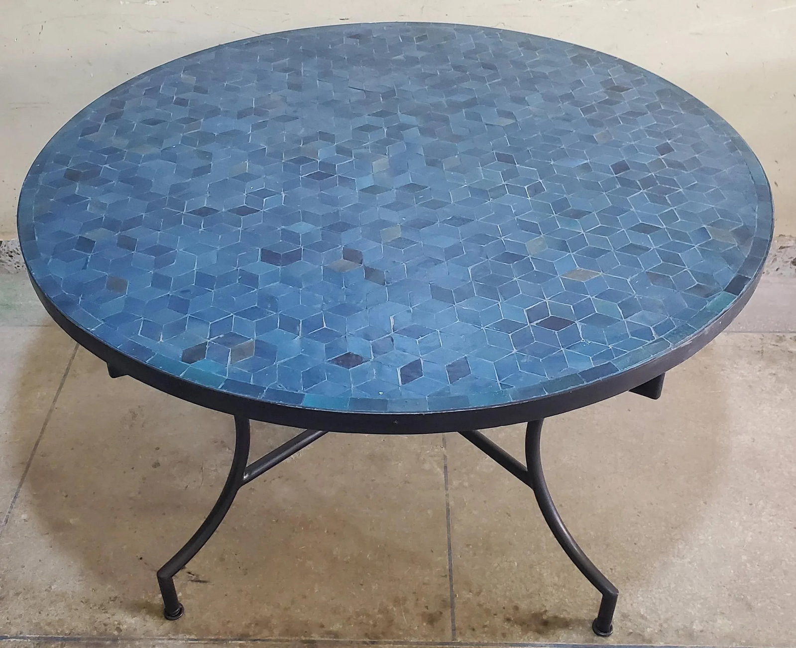48" Petrol Blue Moroccan Round Mosaic Table, Diamond Collection / Lozenge - 4