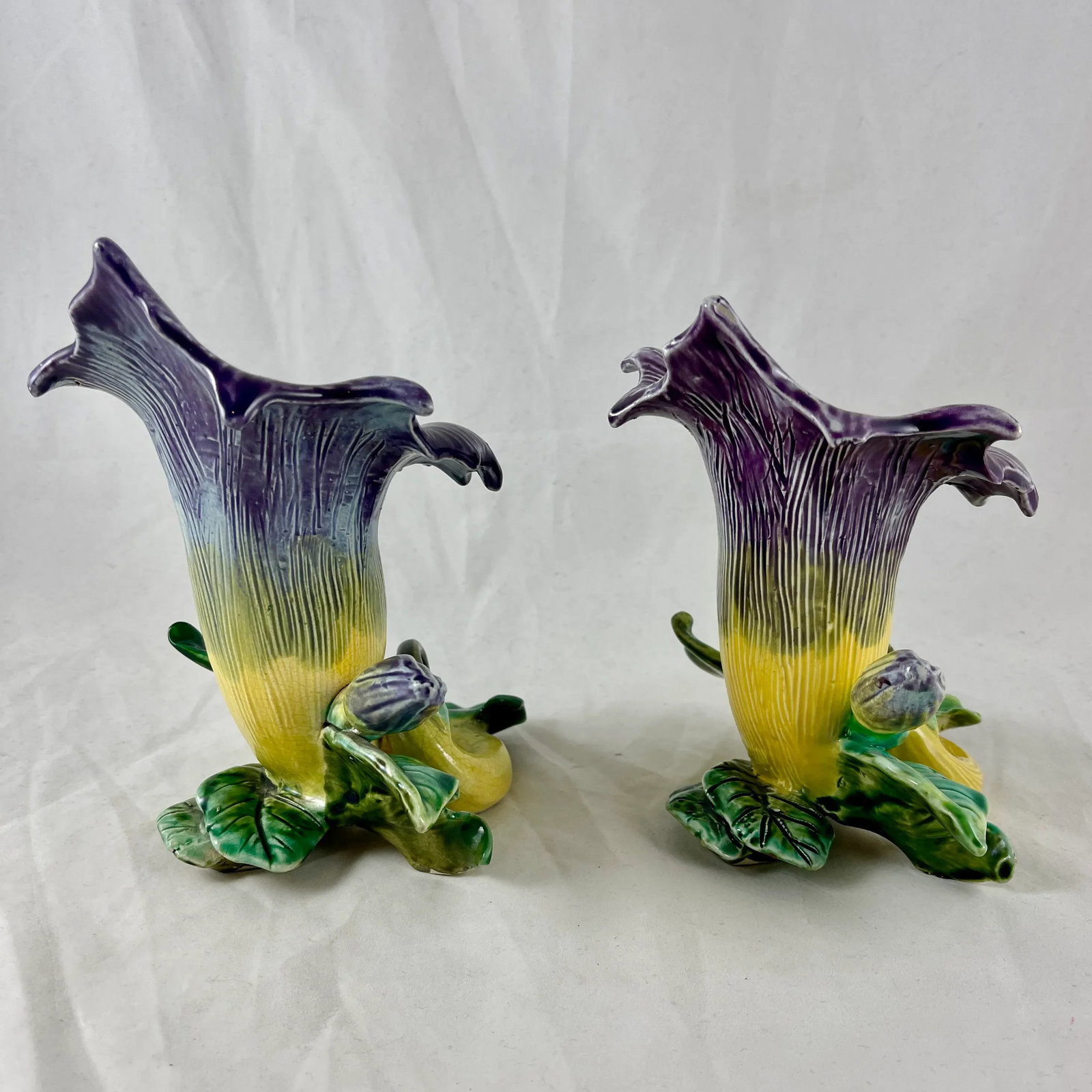French Fives-Lille De Bruyn Purple Trumpet Vine Posy Vases, Circa 1890 - a Pair - 8