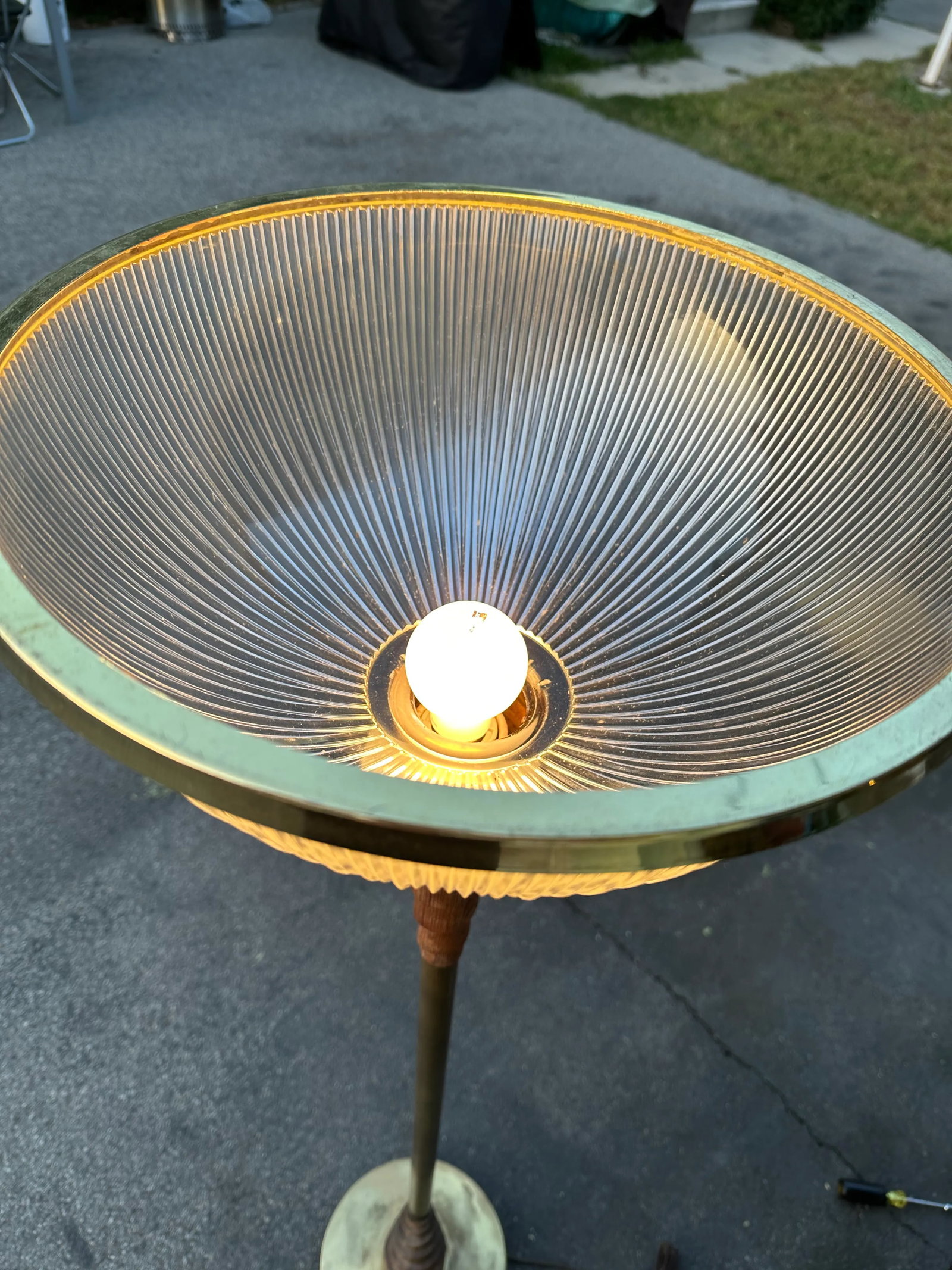 Art Deco Swirl Wood Brass Base Torchiere Floor Lamp - 10