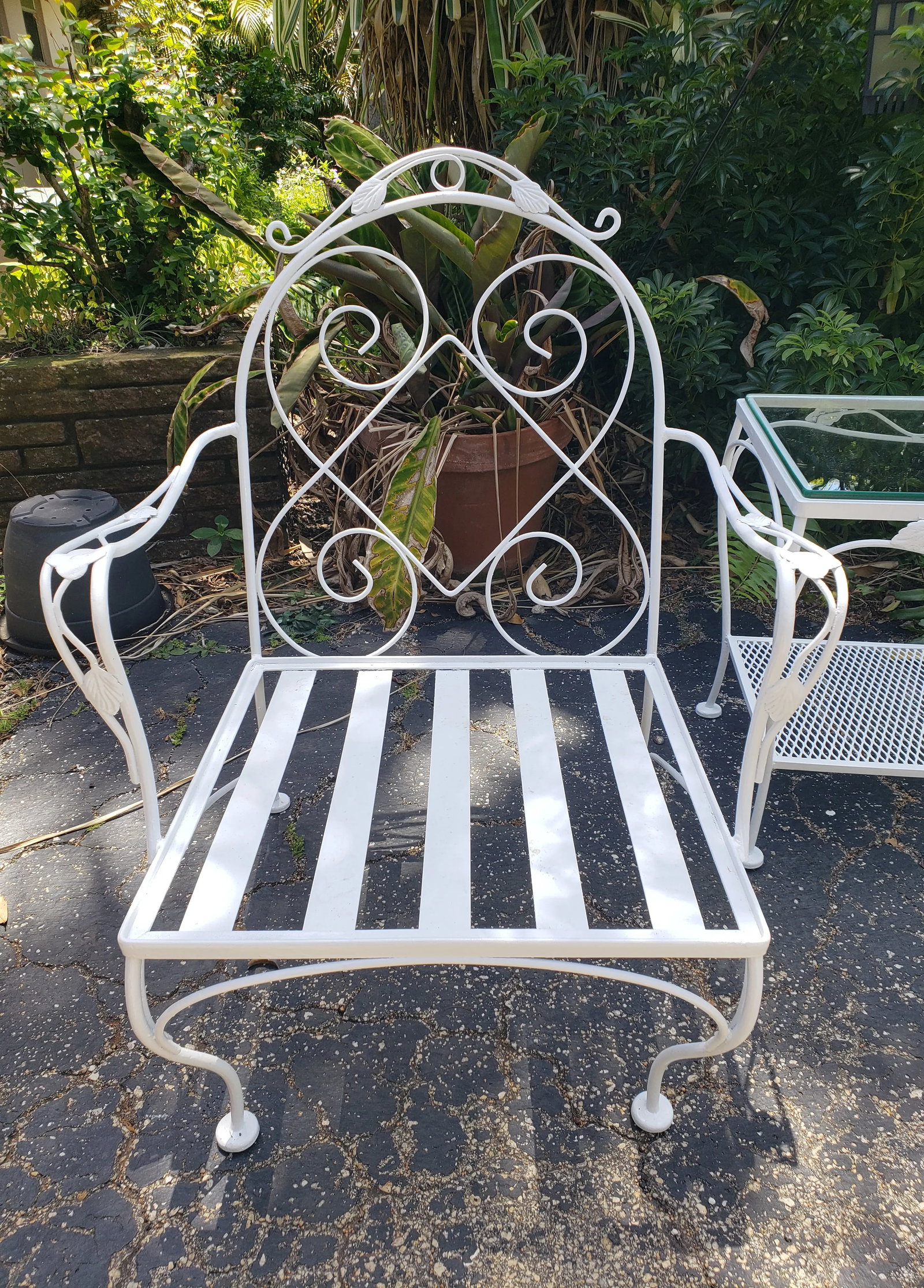 Vintage 3 Piece Wrought Iron Seating Set, Attributed to Meadowcraft - 3