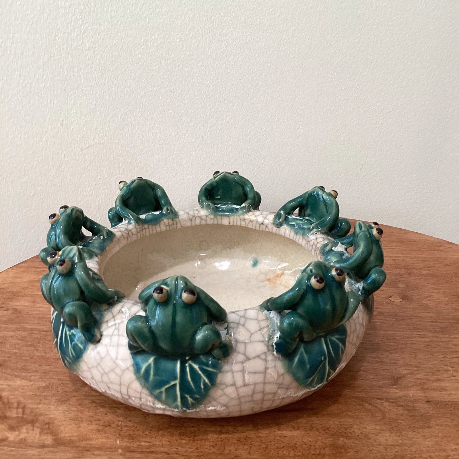 Antique English Majolica Glazed Ceramic Frog Catchall Bowl Planter - 2
