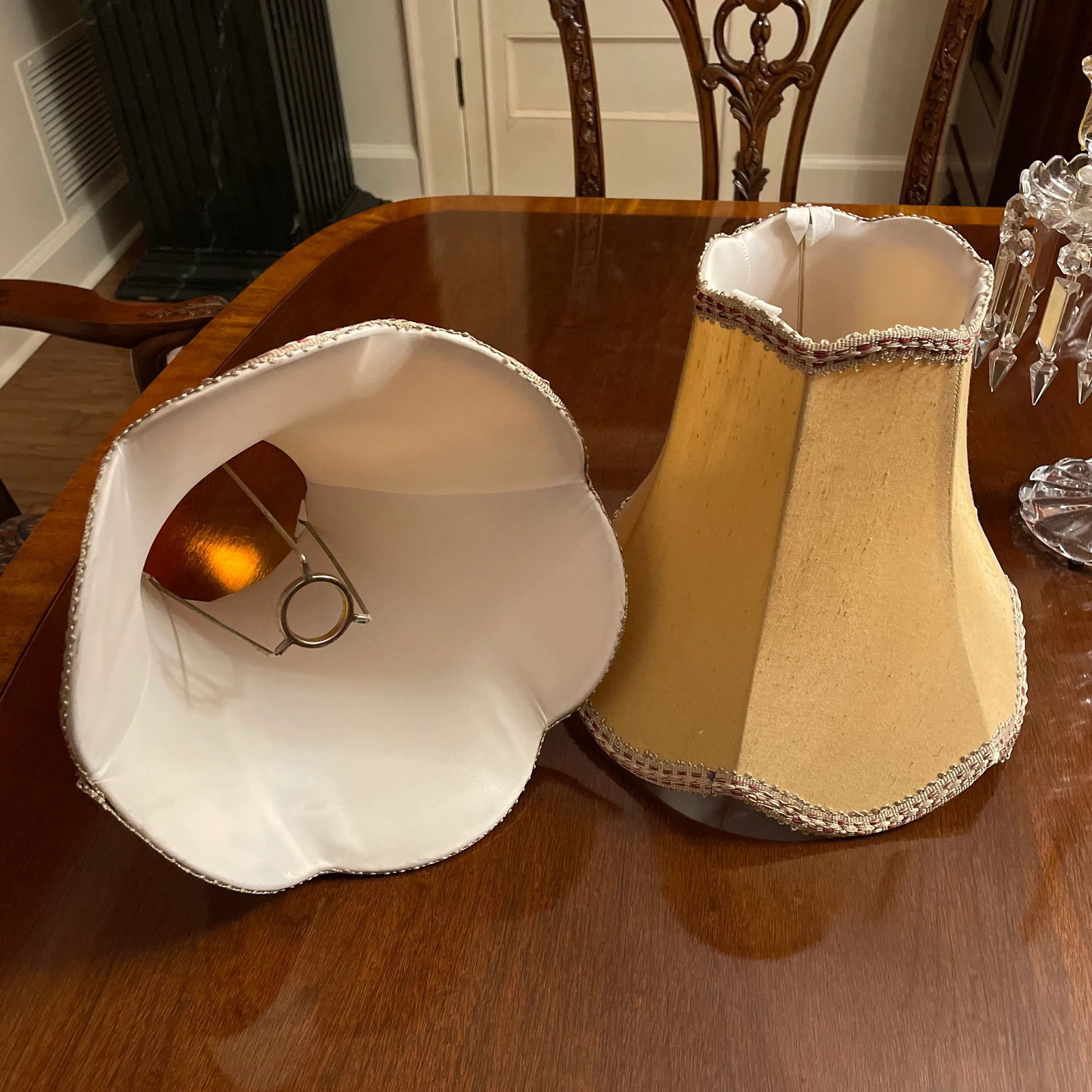 Pair Scalloped Gold Lamp Shades - 3