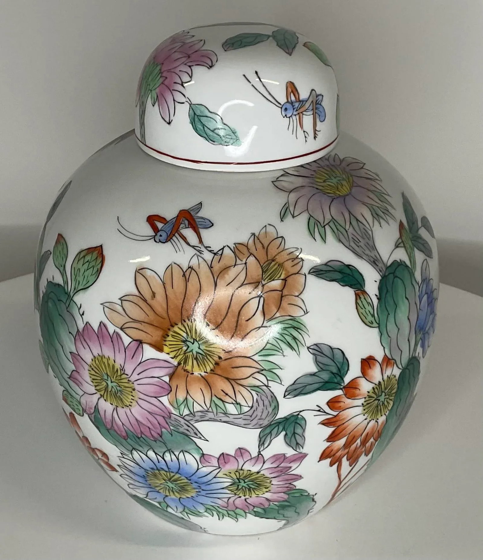 1980s Grasshopper and Floral Ginger Jar - 2