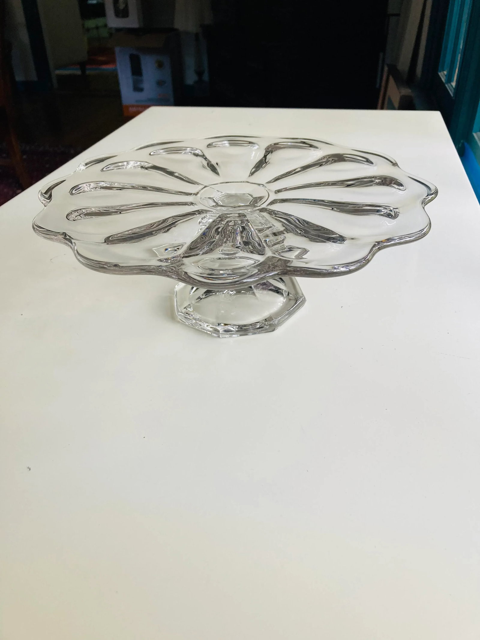 Vintage Clear Glass Scalloped Edge Glass Cake Stand - 6