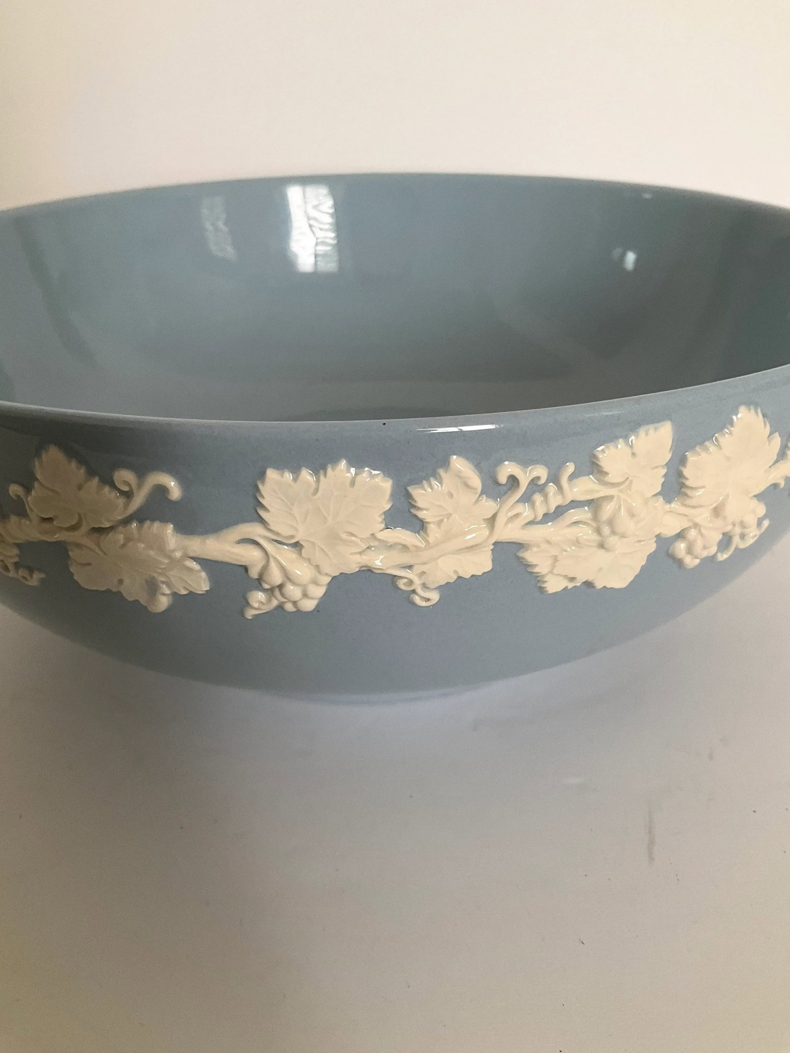 Vintage Wedgwood Queensware Bowl - 2