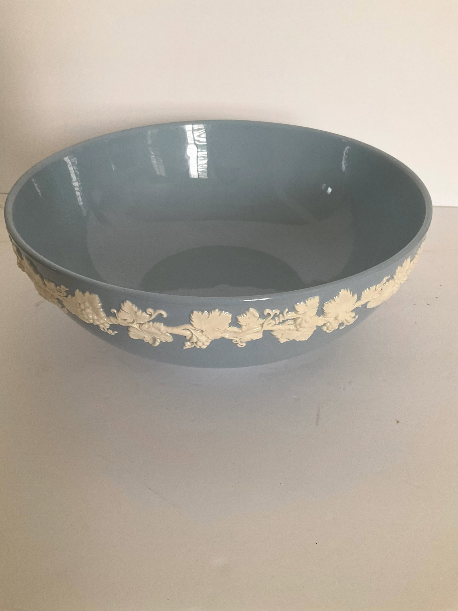 Vintage Wedgwood Queensware Bowl - 4