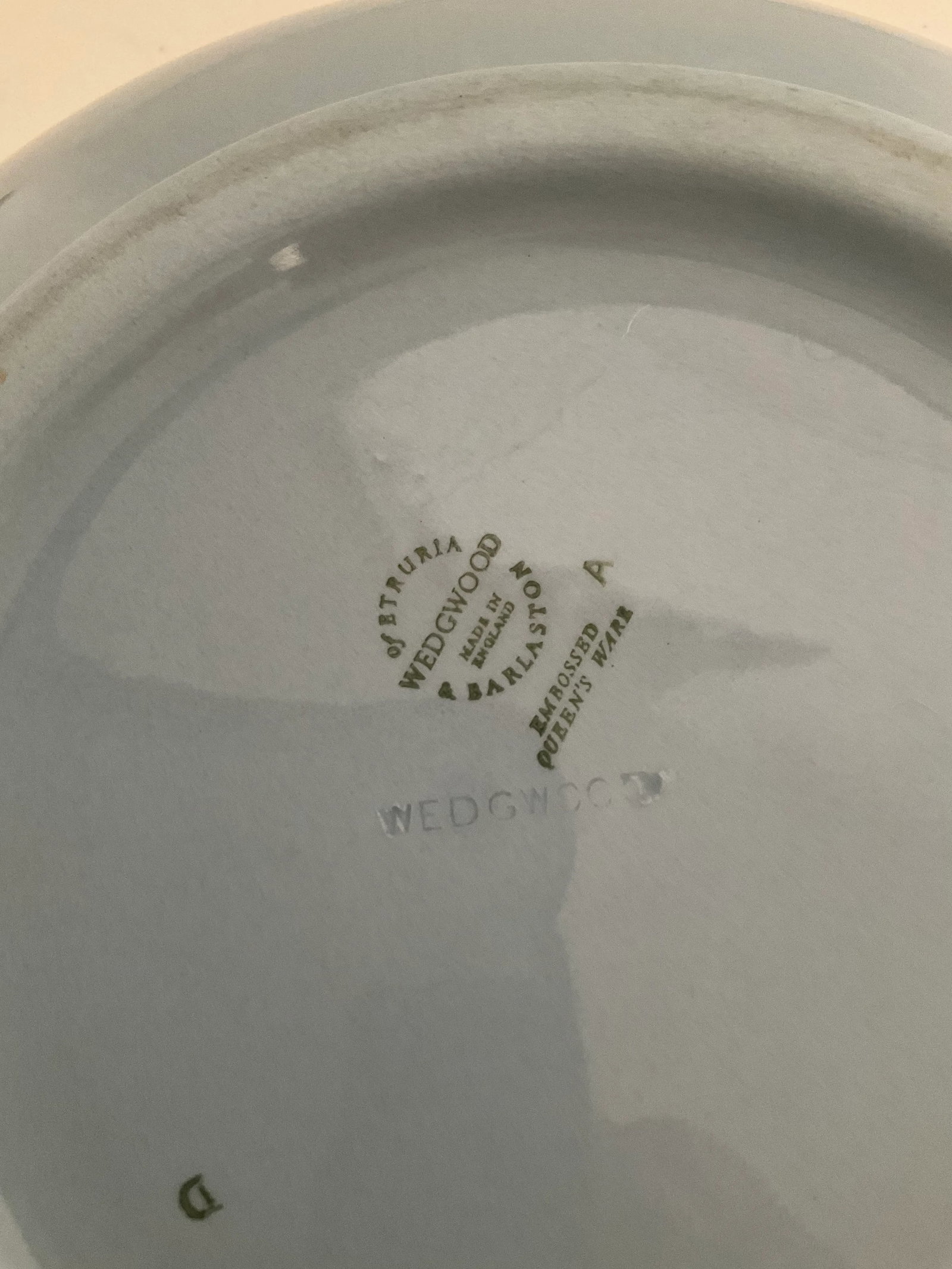 Vintage Wedgwood Queensware Bowl - 6