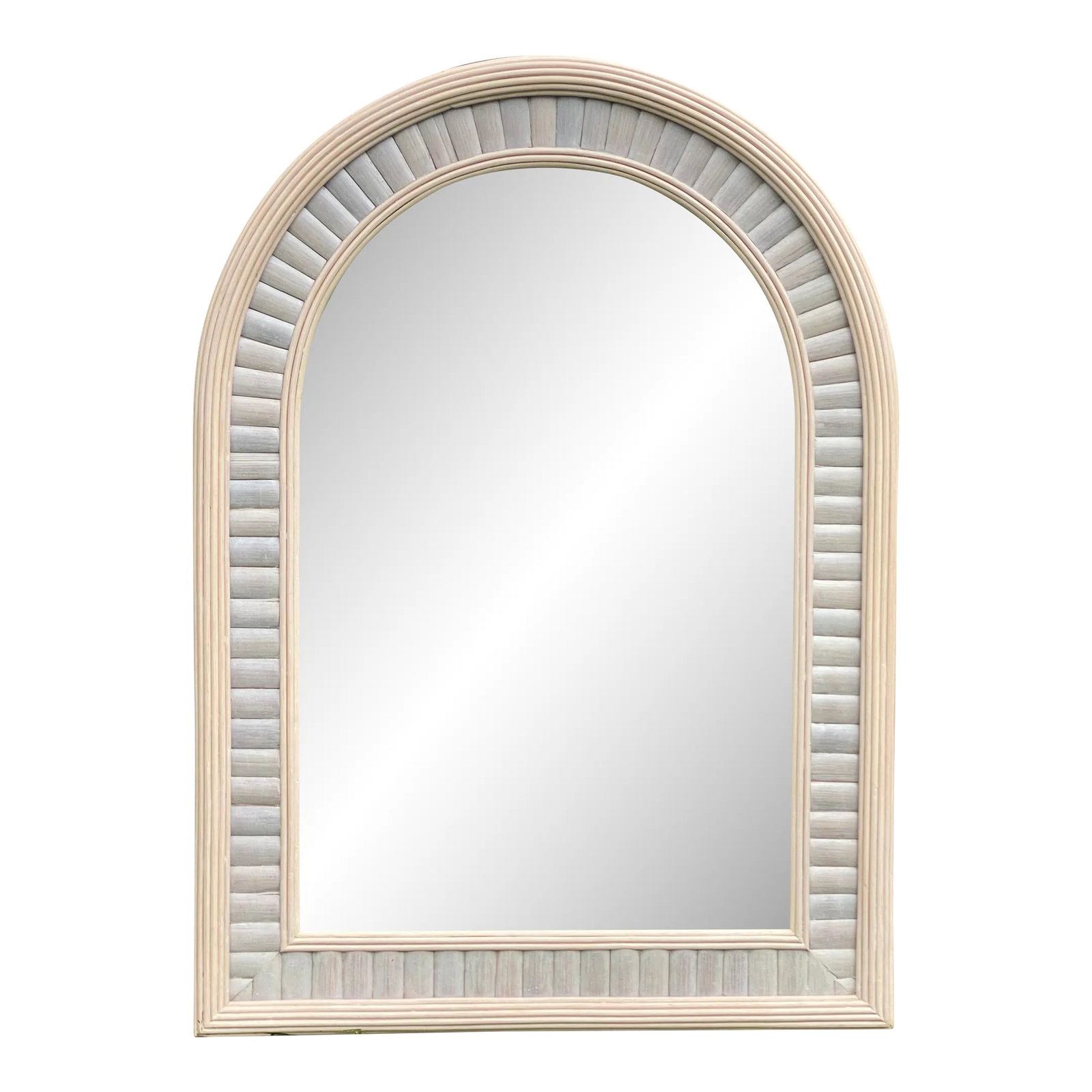 Arched Pencil Reed and Bamboo Mirror: Natural pencil reed and bamboo arched mirror, ready to hang. Solid wood back, slightly heavy. Condition: Alterations: Original Condition Unaltered Imperfections: Some Imperfections Condition Notes: