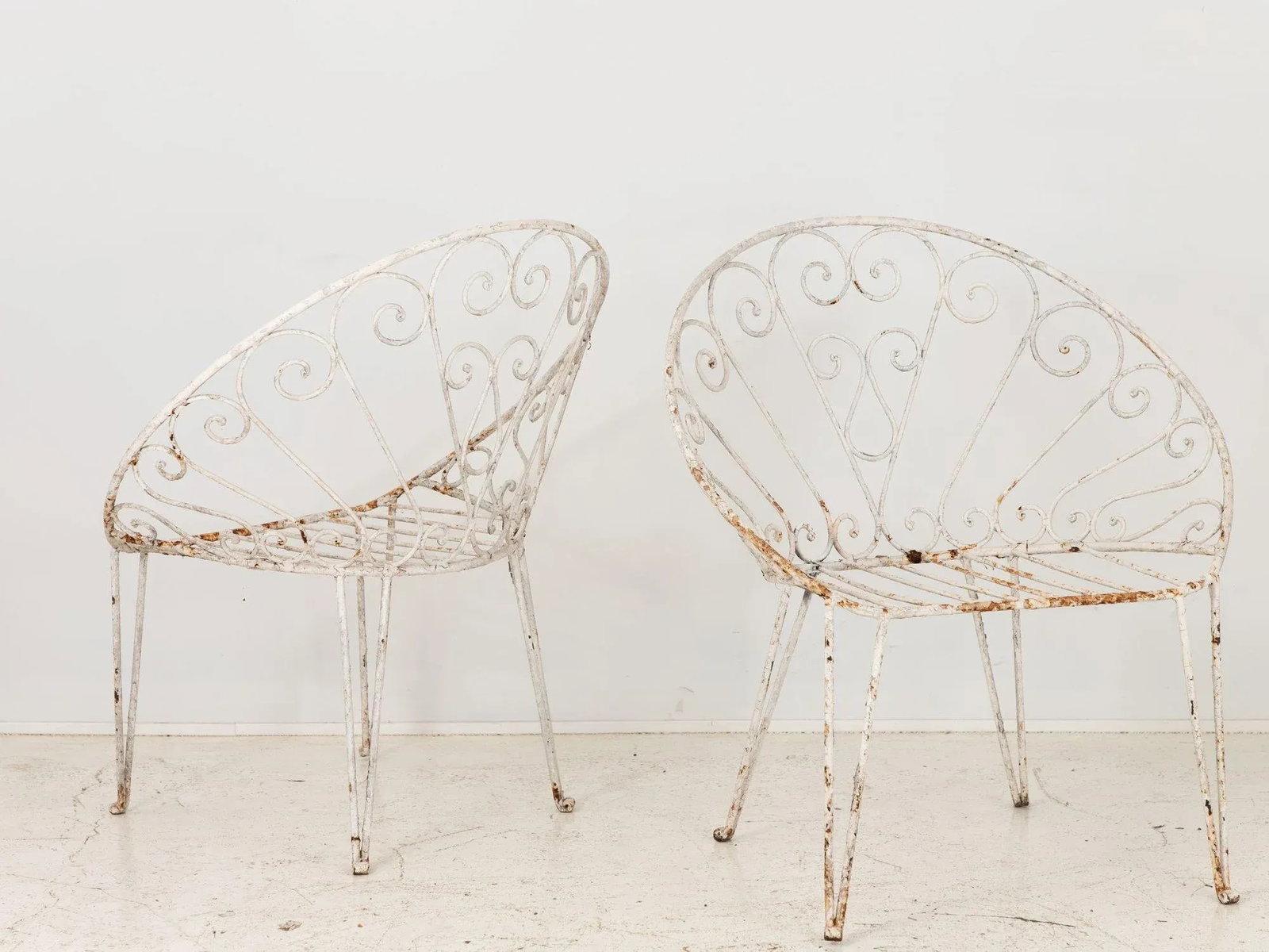Pair of White Round Garden or Bistro Chairs, 1970s - 4