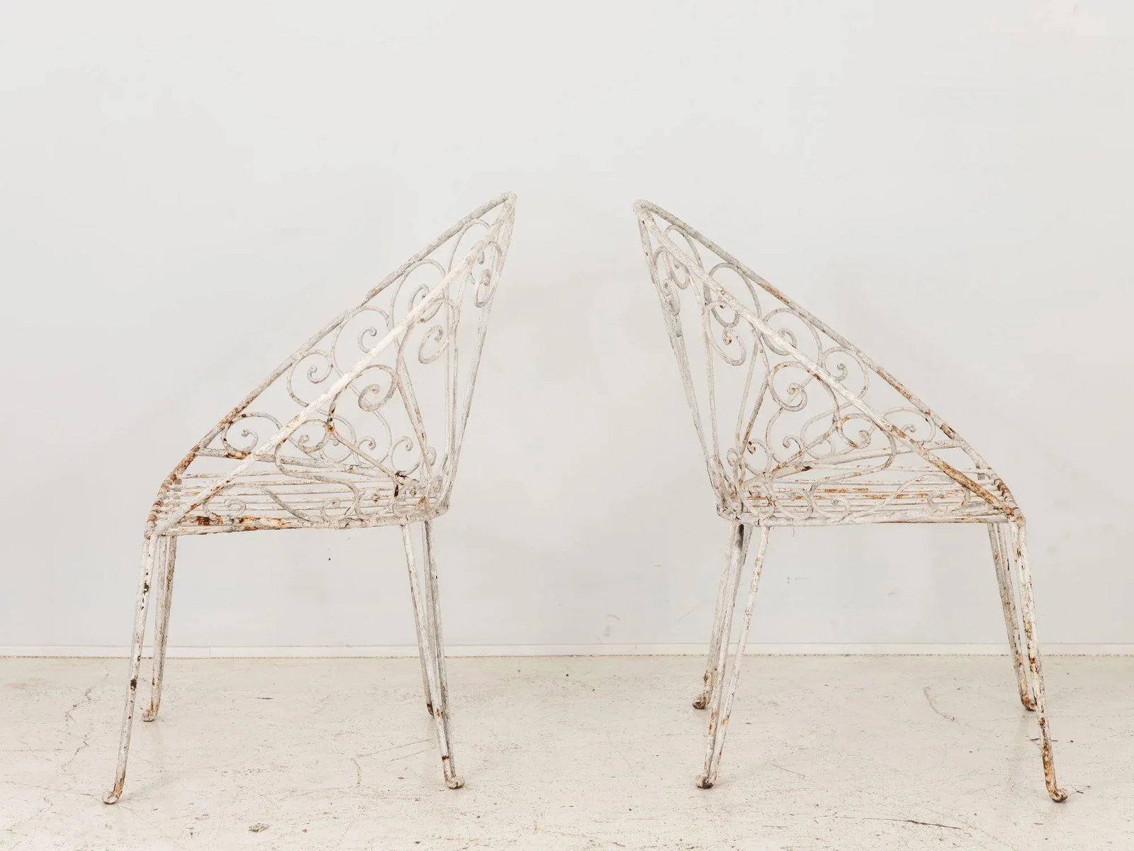 Pair of White Round Garden or Bistro Chairs, 1970s - 7