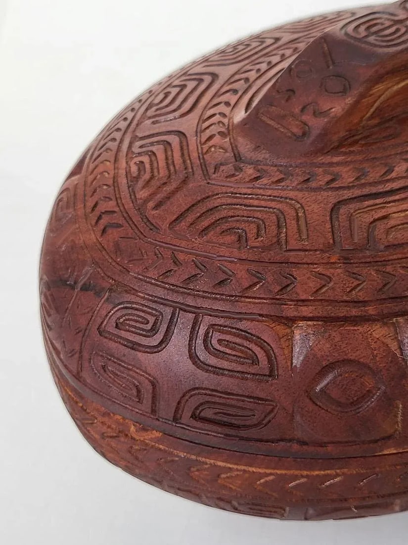 Handcarved Oceanic Wood Tureen - 8