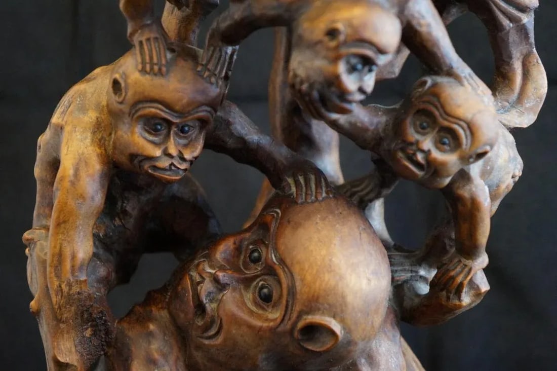 Mid 20th Century Vintage Root Carving of Monkeys and Peaches - 8
