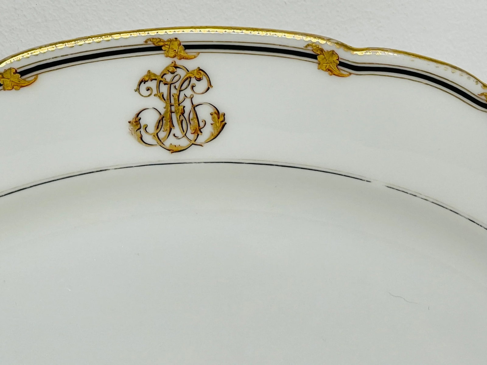 Victorian 1880s Rihouet Lerosey Monogrammed French Serving Platter. - 7
