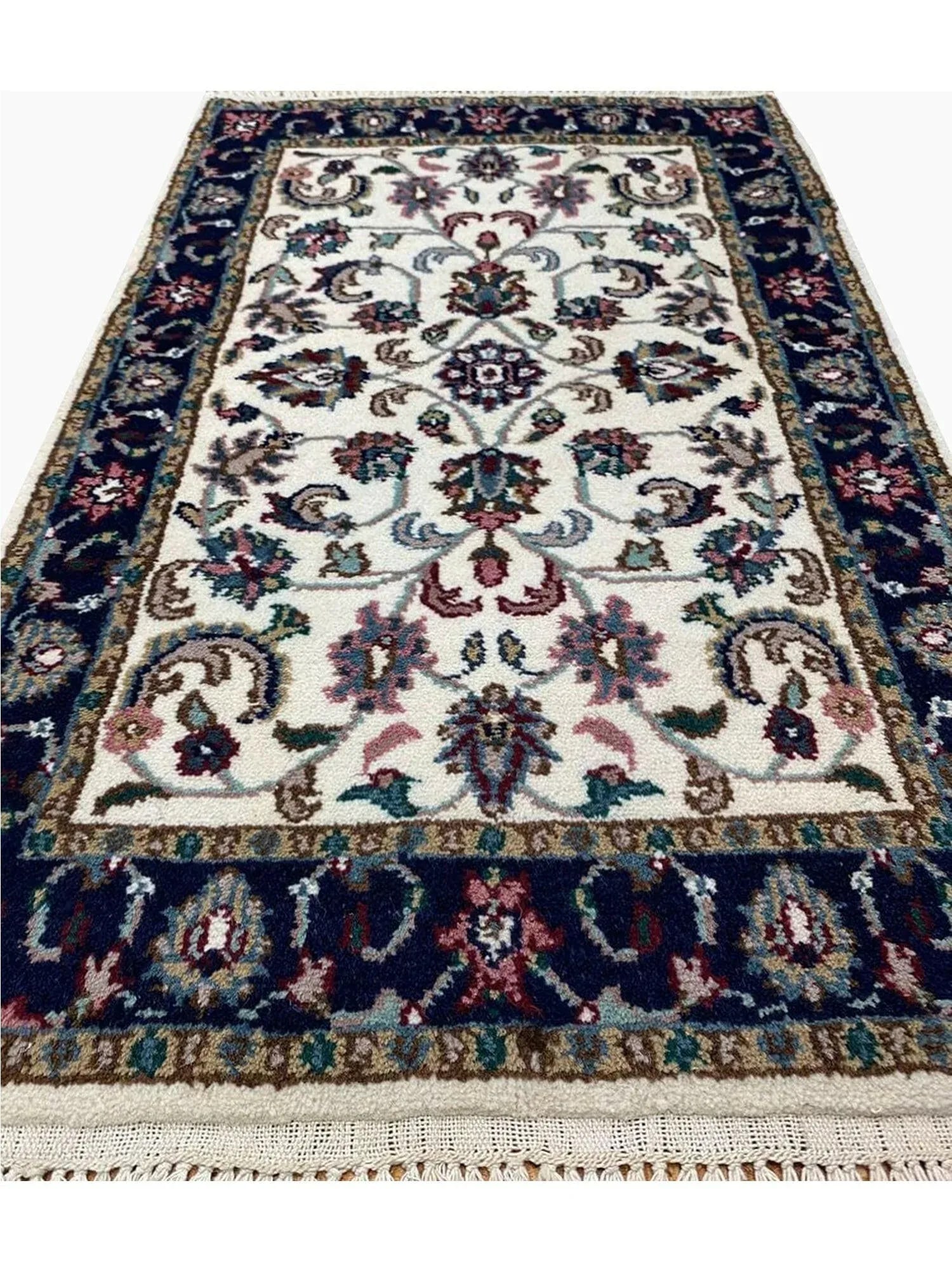 Handwoven Tabriz Style Area Rug 2x3 - 5