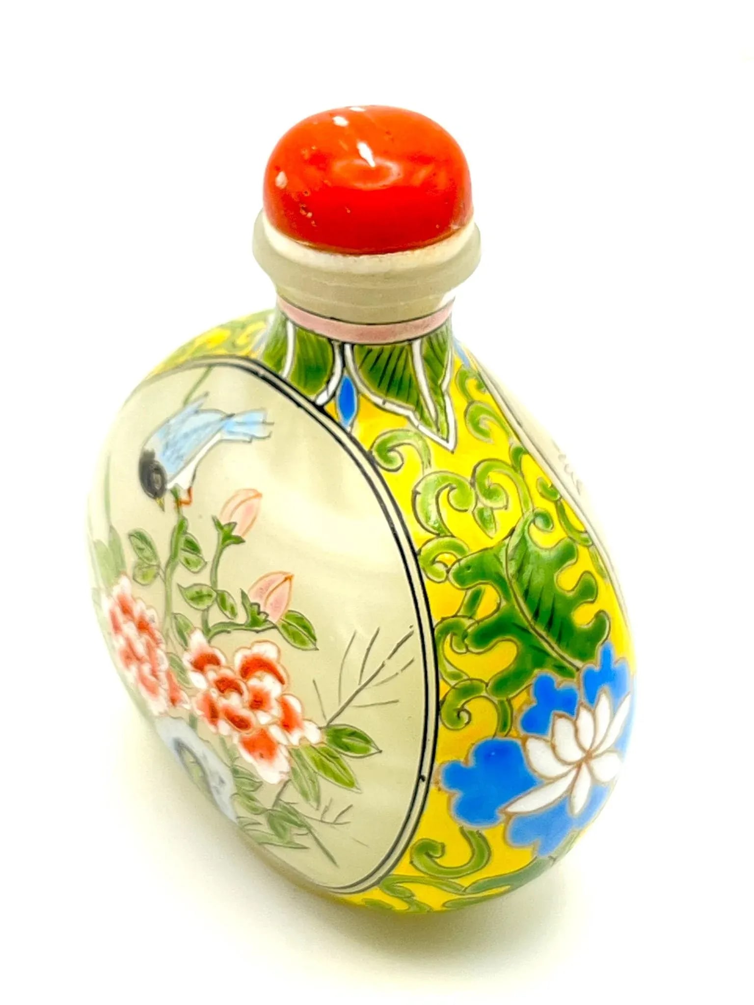 Vintage Painted Milk Glass Snuff Bottle With Qianlong Mark - 2
