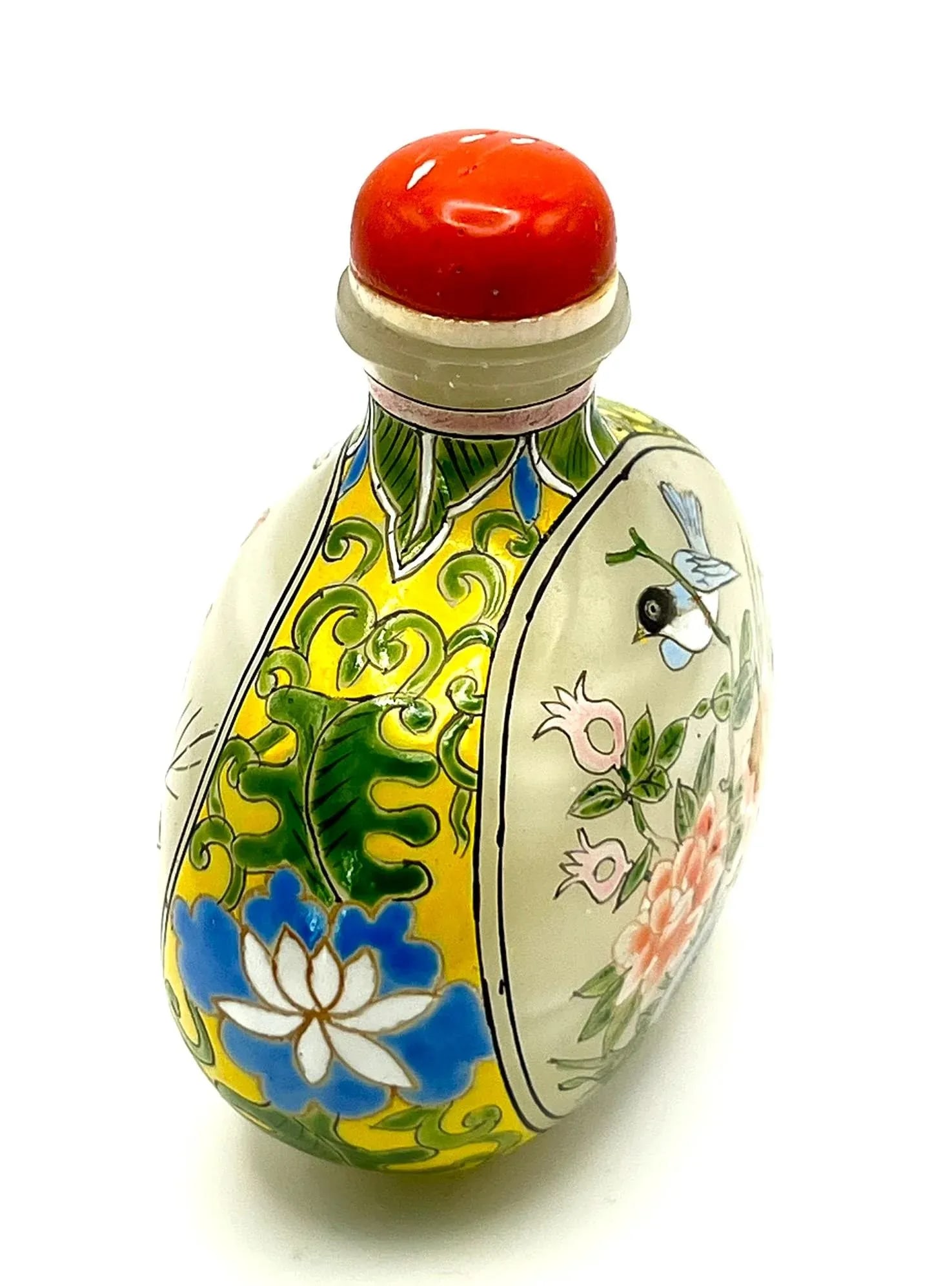 Vintage Painted Milk Glass Snuff Bottle With Qianlong Mark - 4