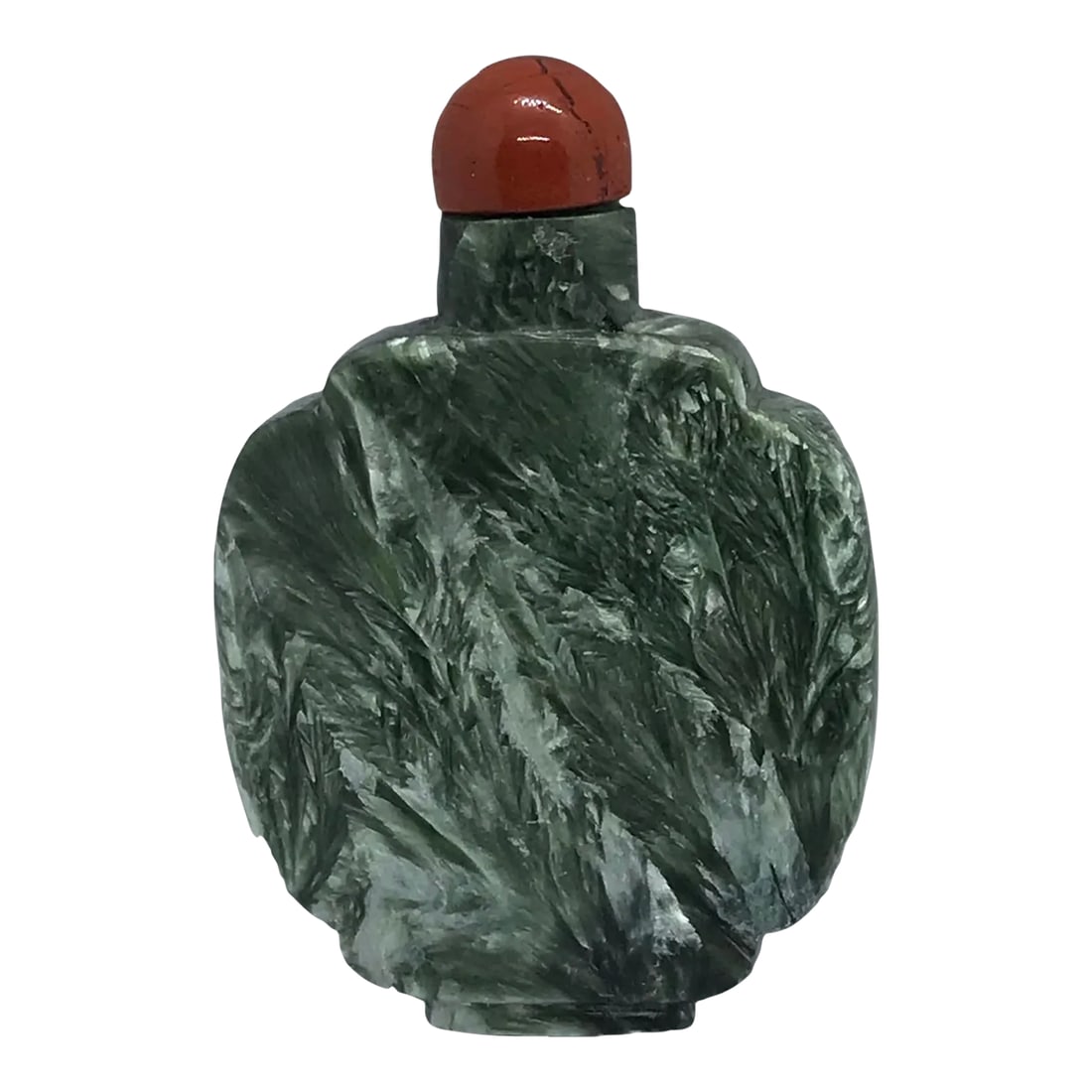 Vintage Seraphinite Snuff Bottle: The elegant snuff bottle is made of Seraphinite, a green stone that is laced with shimmering patterns of silver. When it is moved around in different angles, the mica inclusions in the stone changes