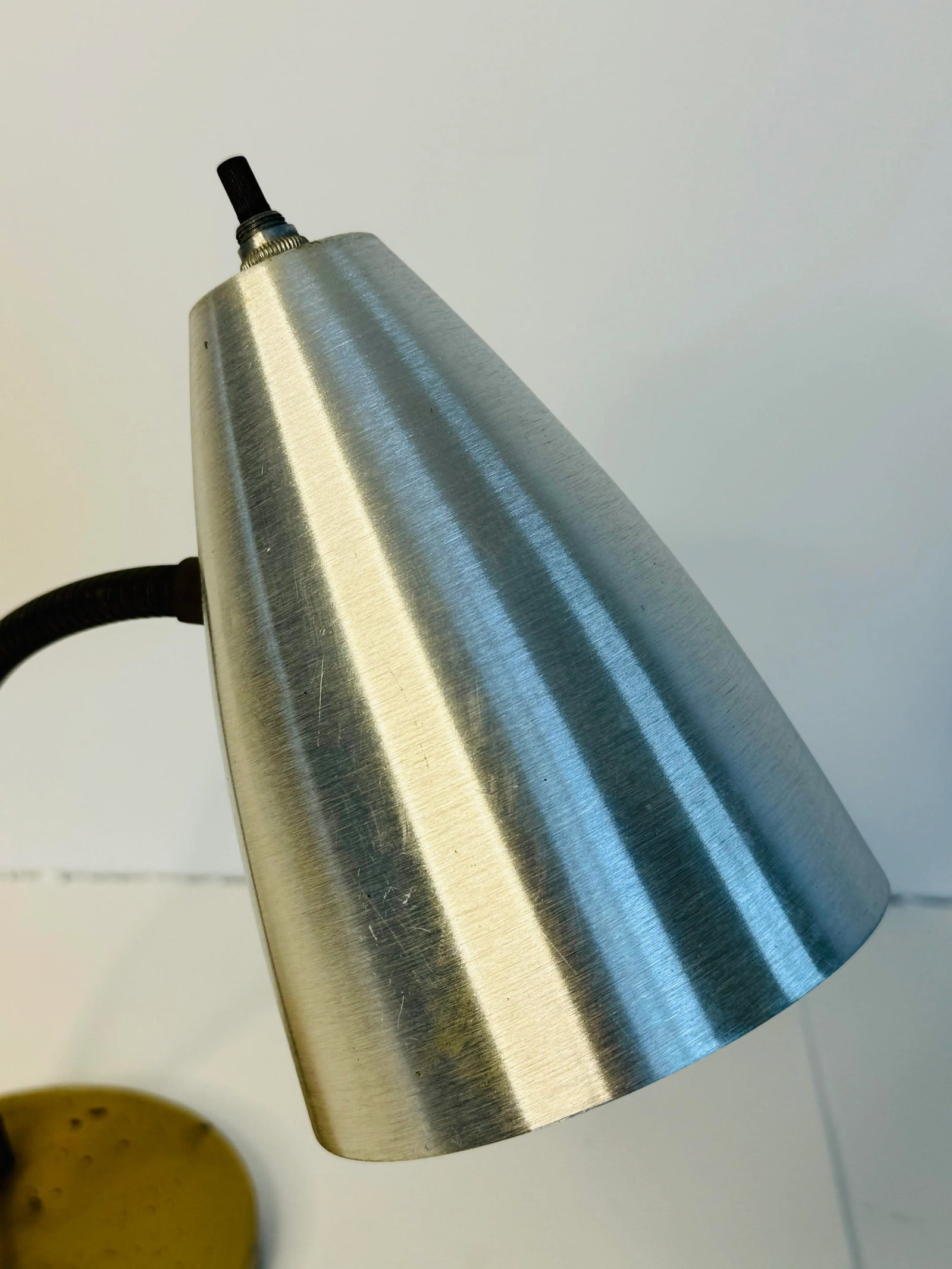 Vintage 1950s Spun Aluminum Desk Lamp - 6