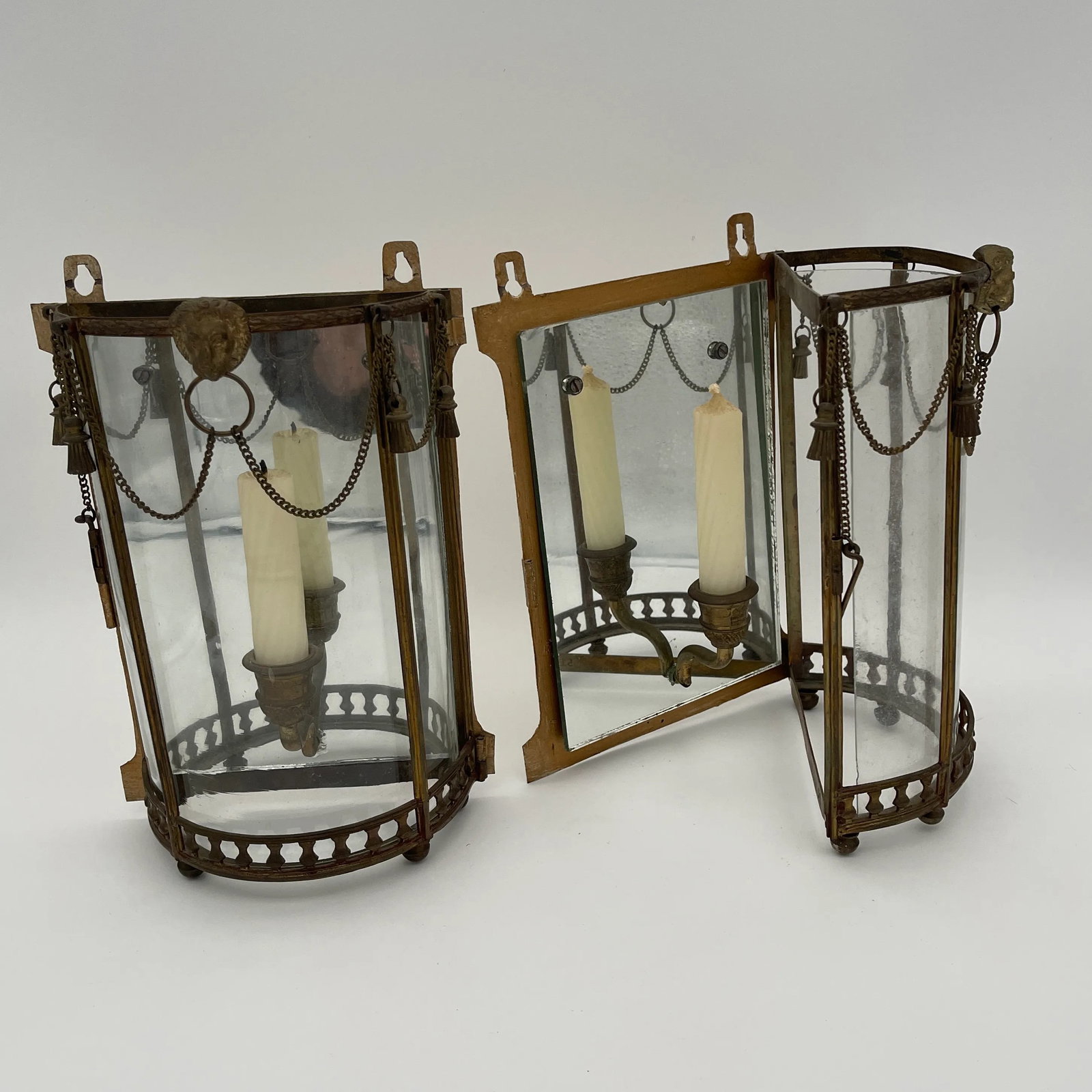 Pair of Late 19th Century Neoclassical Lion Head Candle Sconces - 5