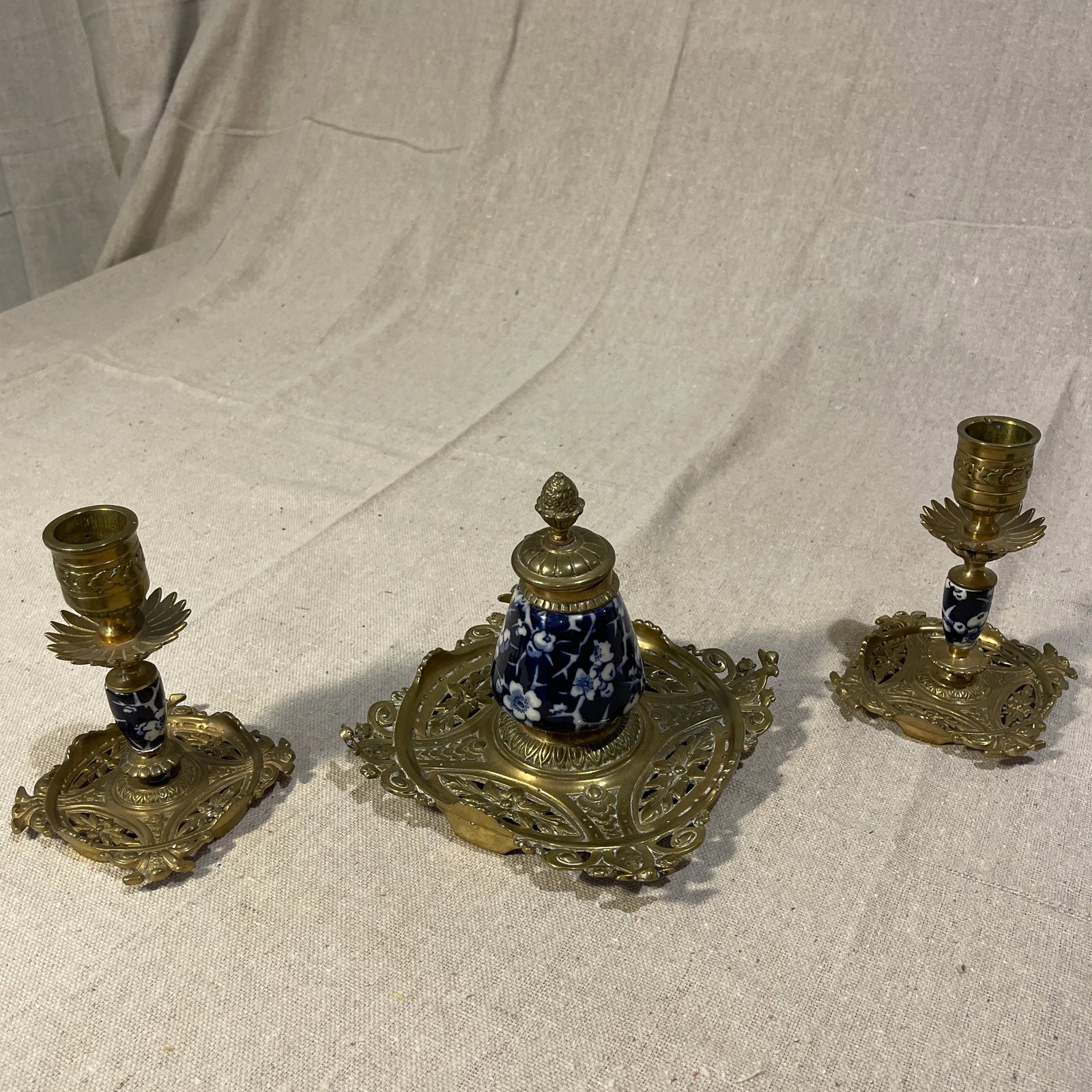 Late 19th Century English Brass & Porcelain Renaissance Revival Inkwell - 5
