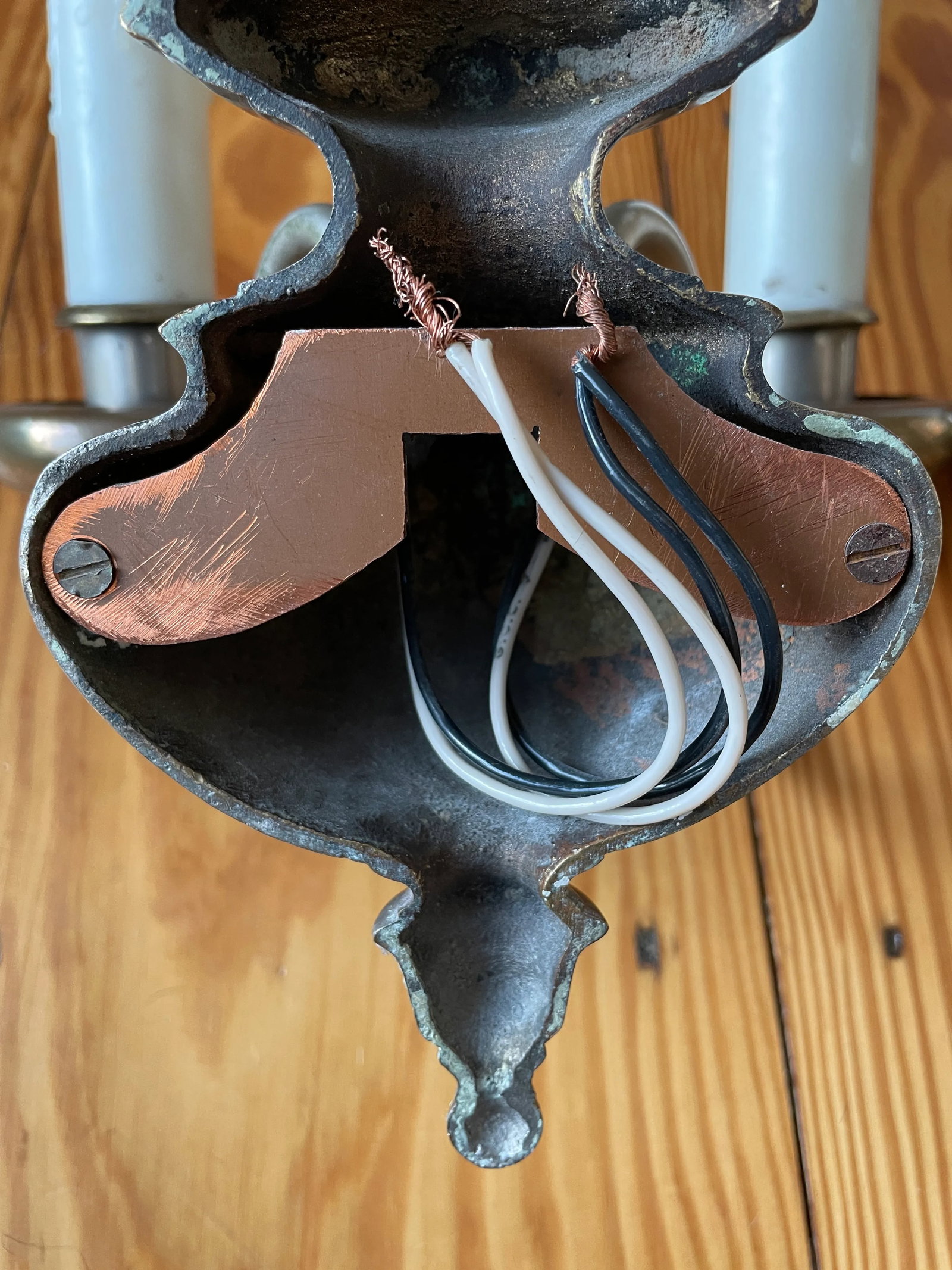 Vintage Nickel and Cast Brass American Colonial Wall Sconces - a Pair - 7