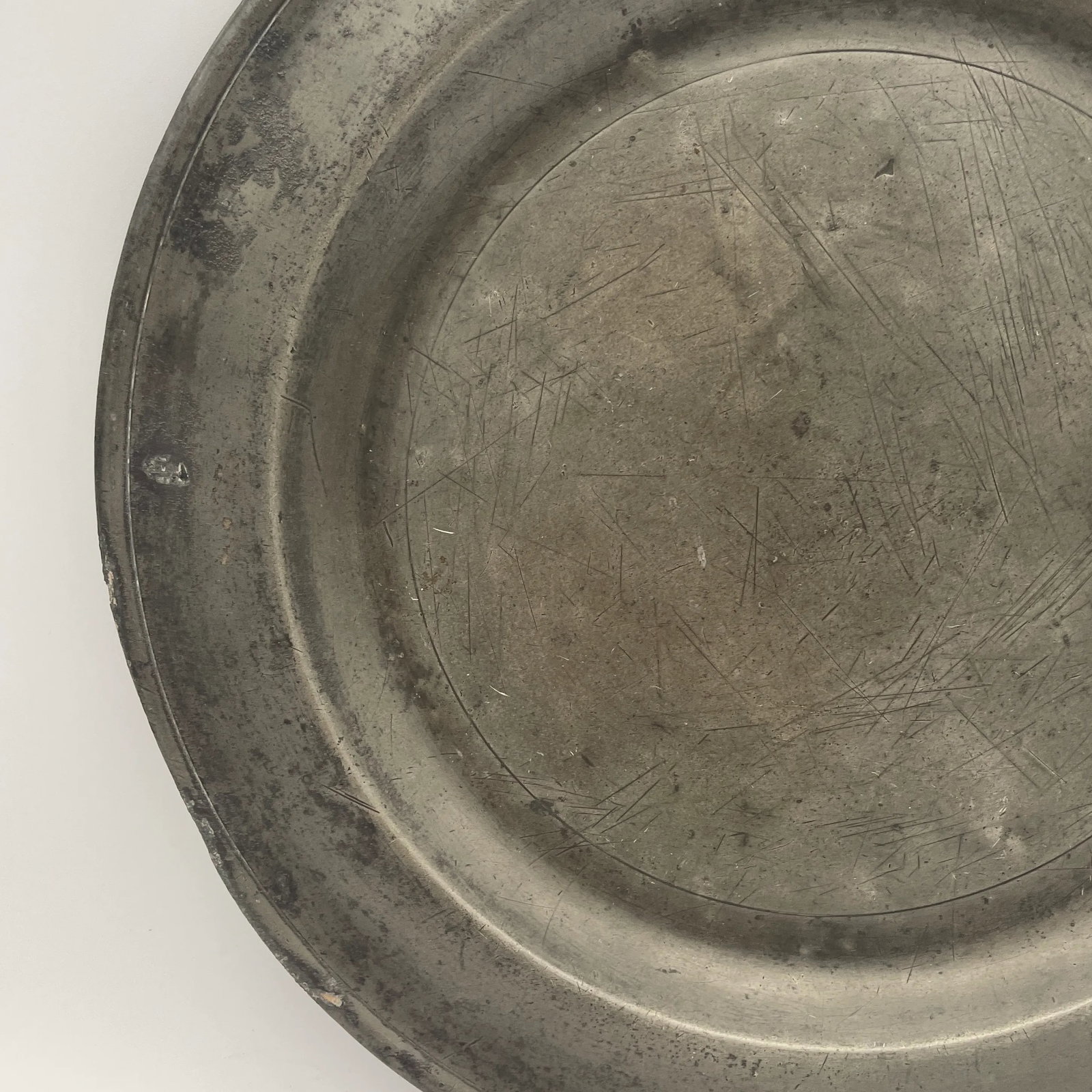 Mid 18th Century Georgian Pewter Charger - 3
