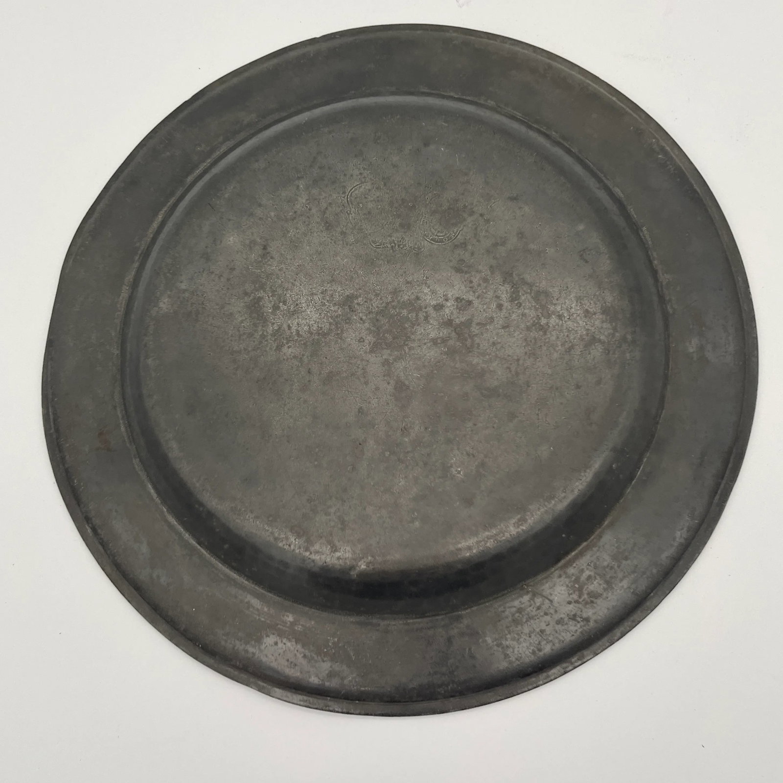Mid 18th Century Georgian Pewter Charger - 5