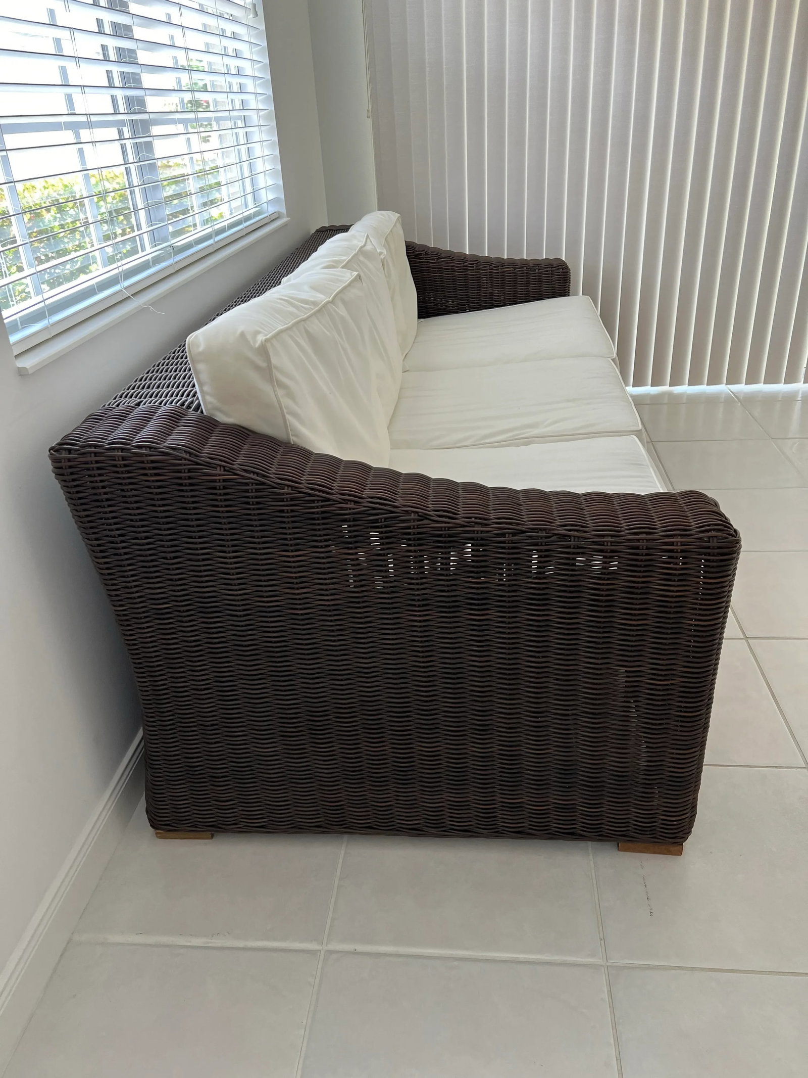 Vintage Brown Weaved Couch With White Cushions - 2