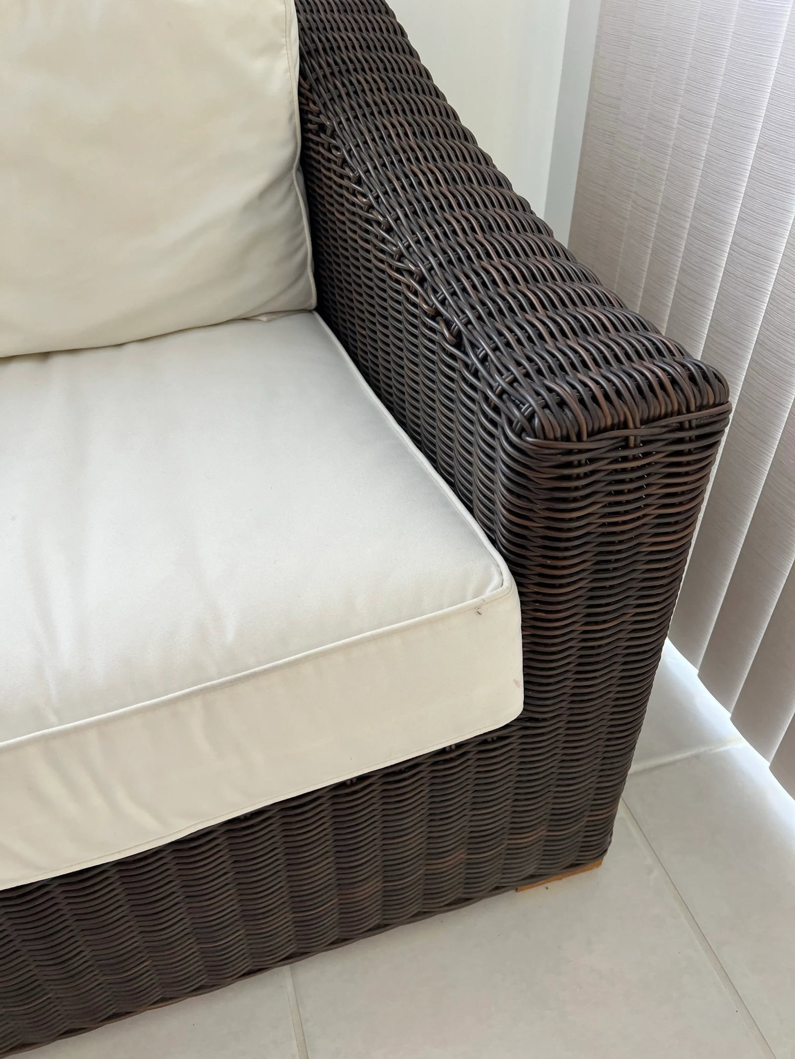 Vintage Brown Weaved Couch With White Cushions - 3