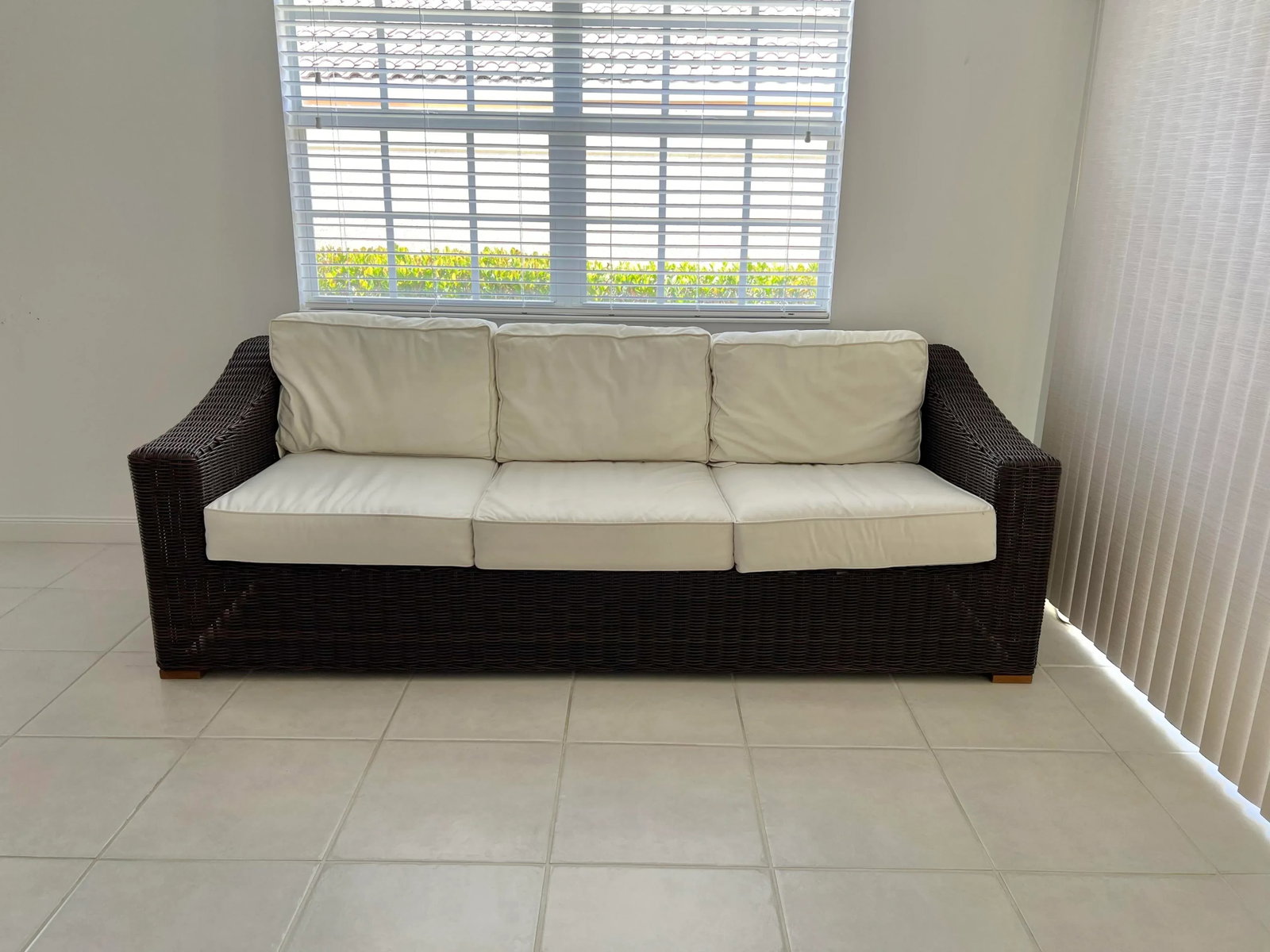 Vintage Brown Weaved Couch With White Cushions - 4