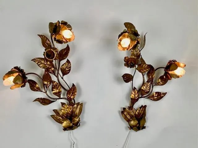Vintage Italian Goldleaf Wall Sconces With Crystal Bulb Covers - A Pair - 10