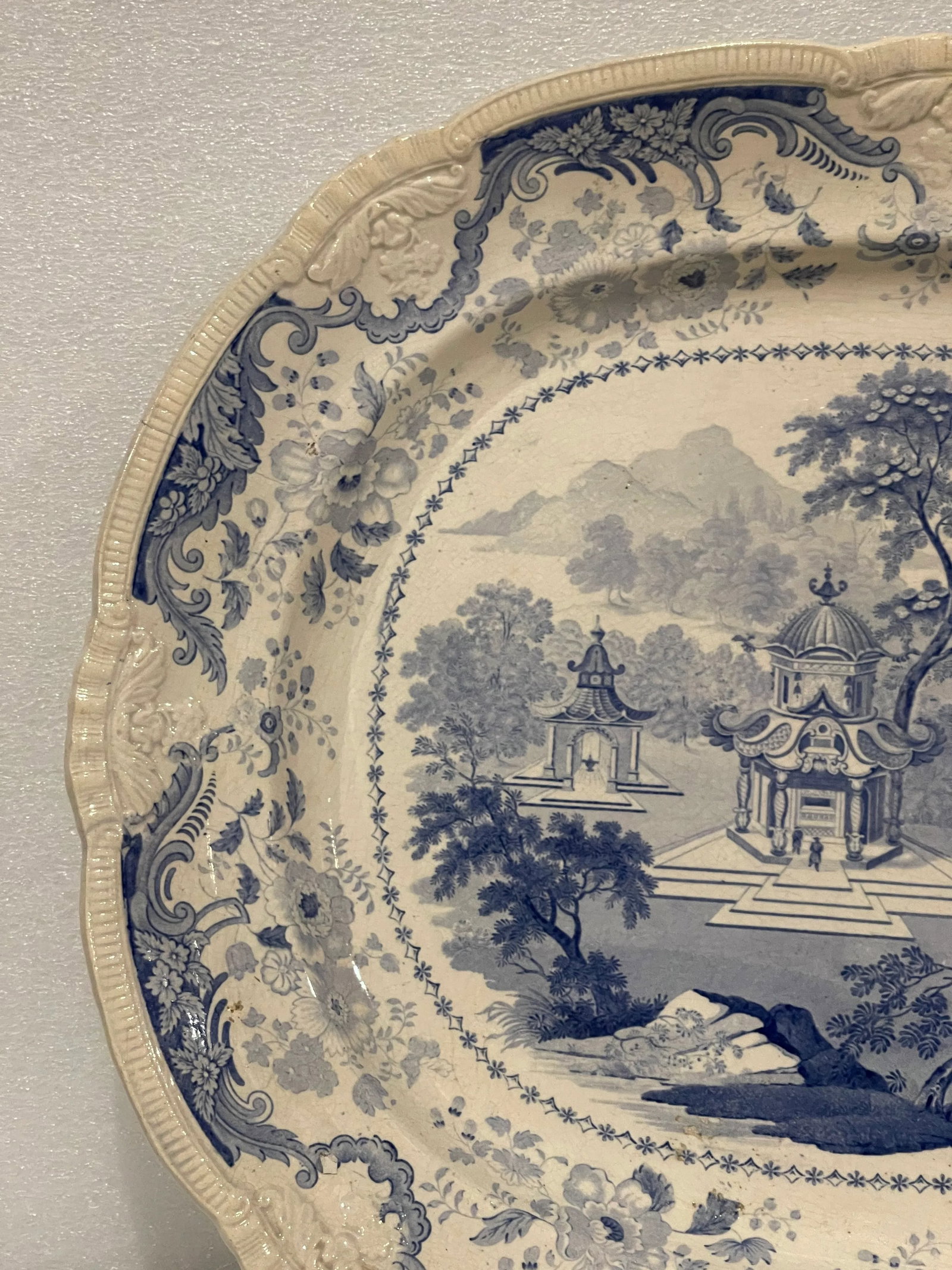 Early 19th Century English Blue and White Platter With Pagoda - 4