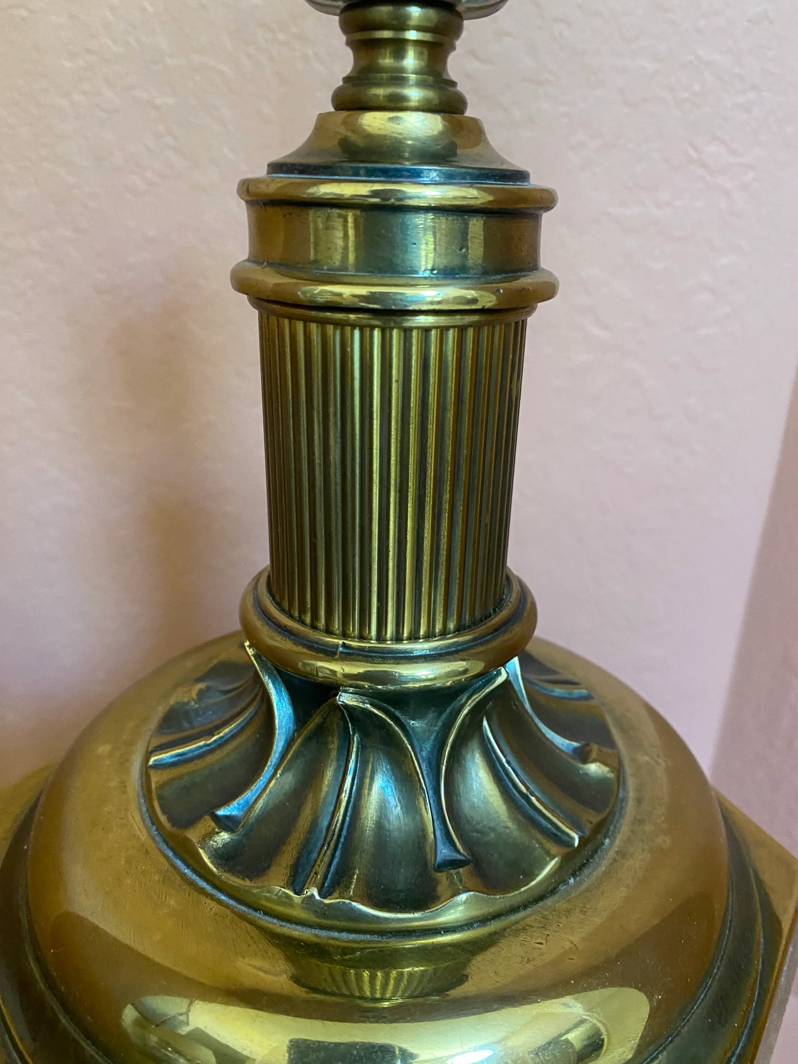 1980s Brass and Burl Wood Knob Creek Table Lamp - 5