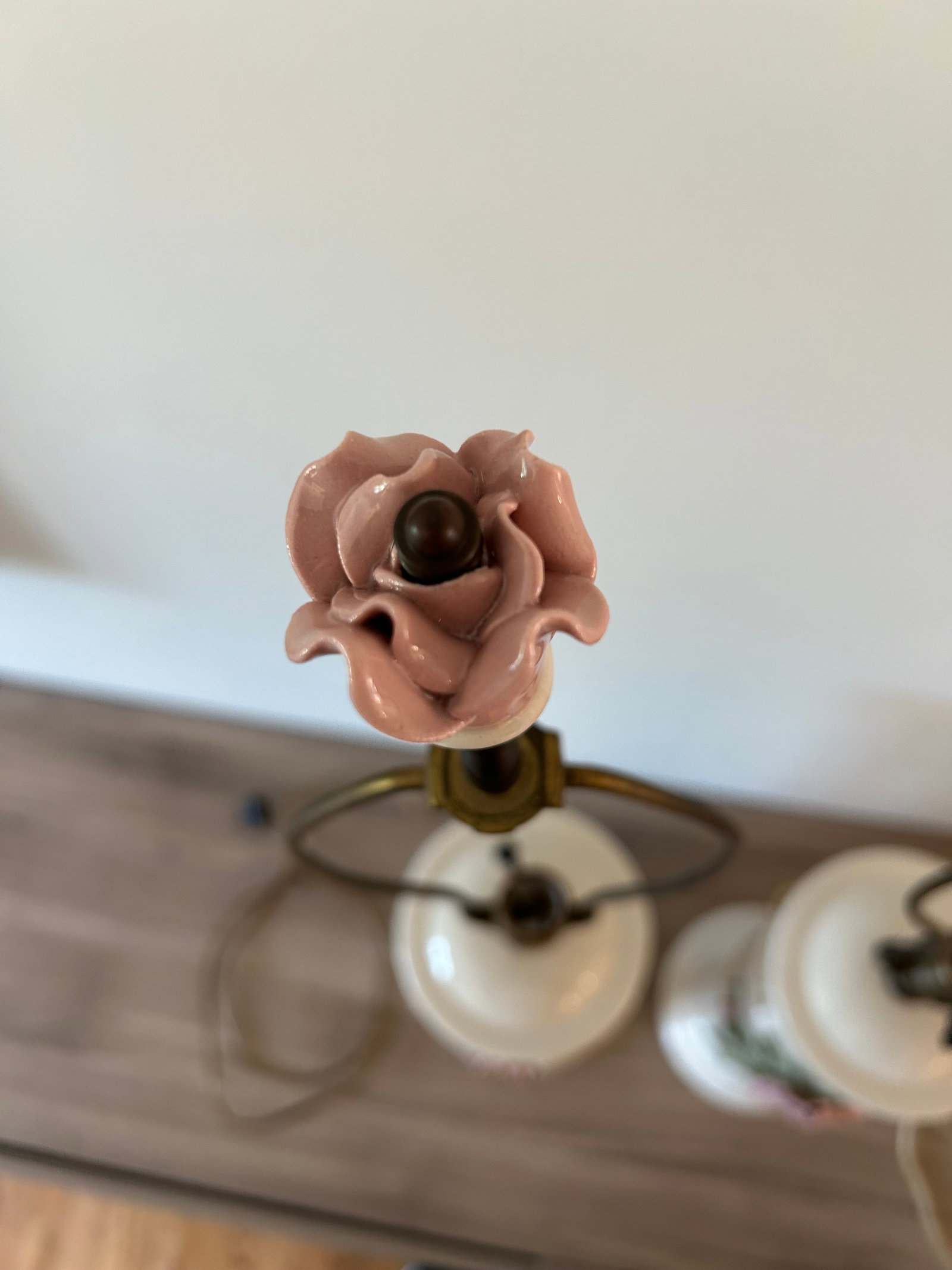 Pair of 1960s Marbro Pink Roses Lamps - 2