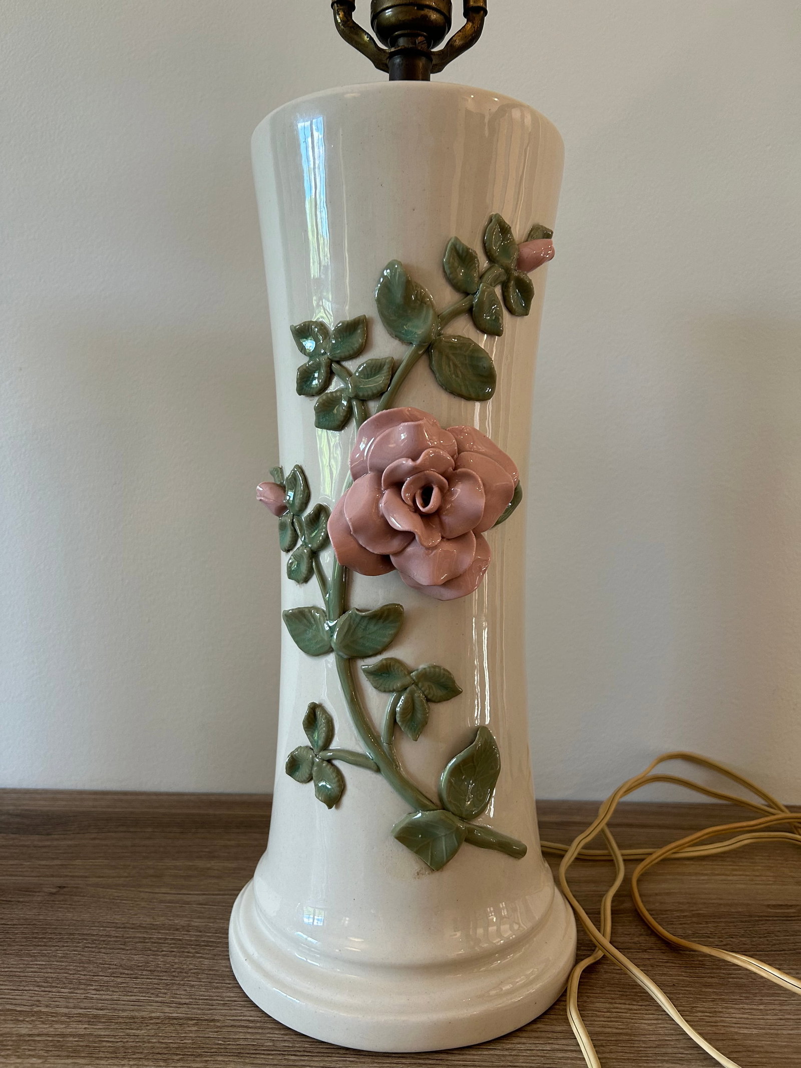 Pair of 1960s Marbro Pink Roses Lamps - 8