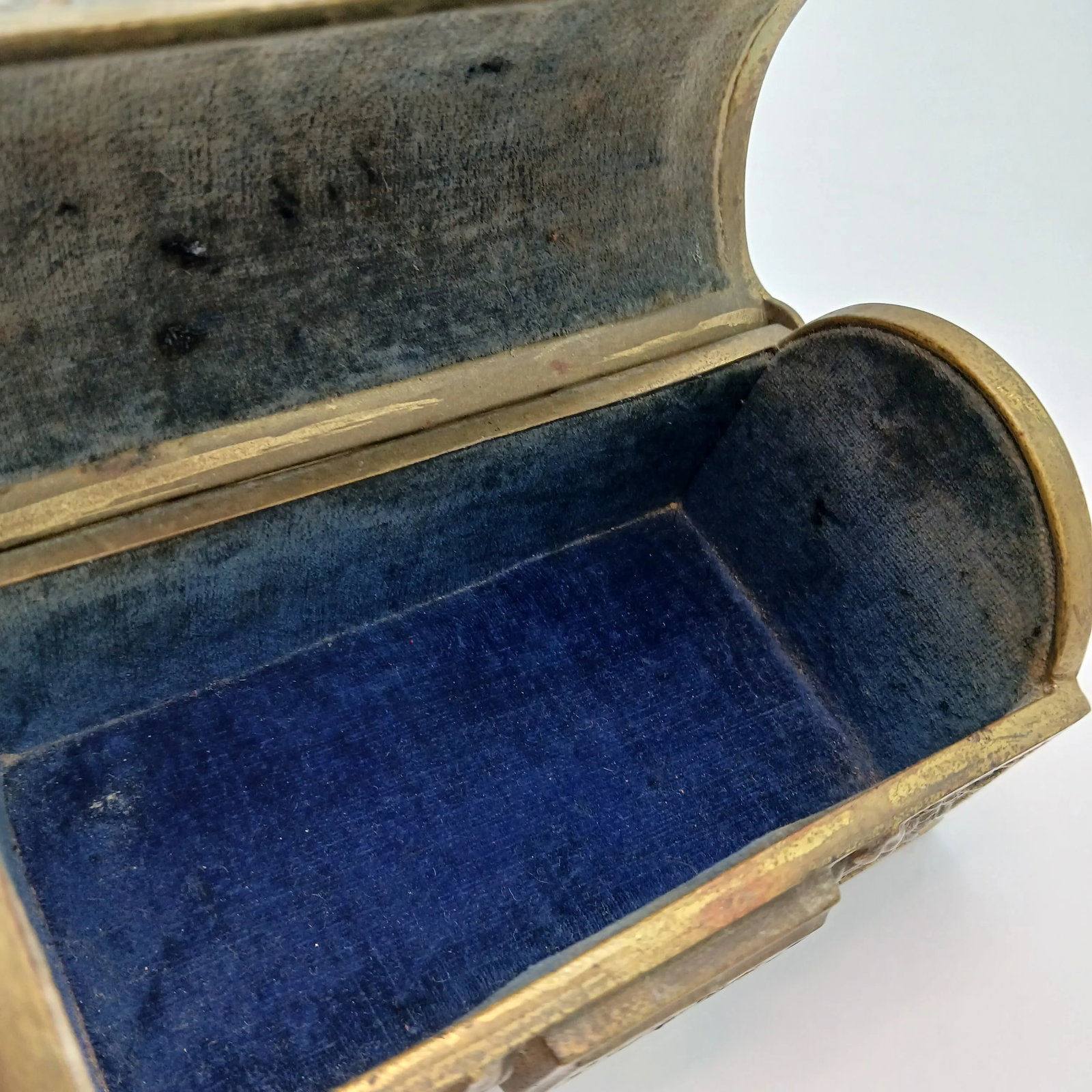 Rare 1900s German Erhard & Sohne Bronze Brass Jewelry Box Treasure Chest Catch All Trinket Box Art N - 8