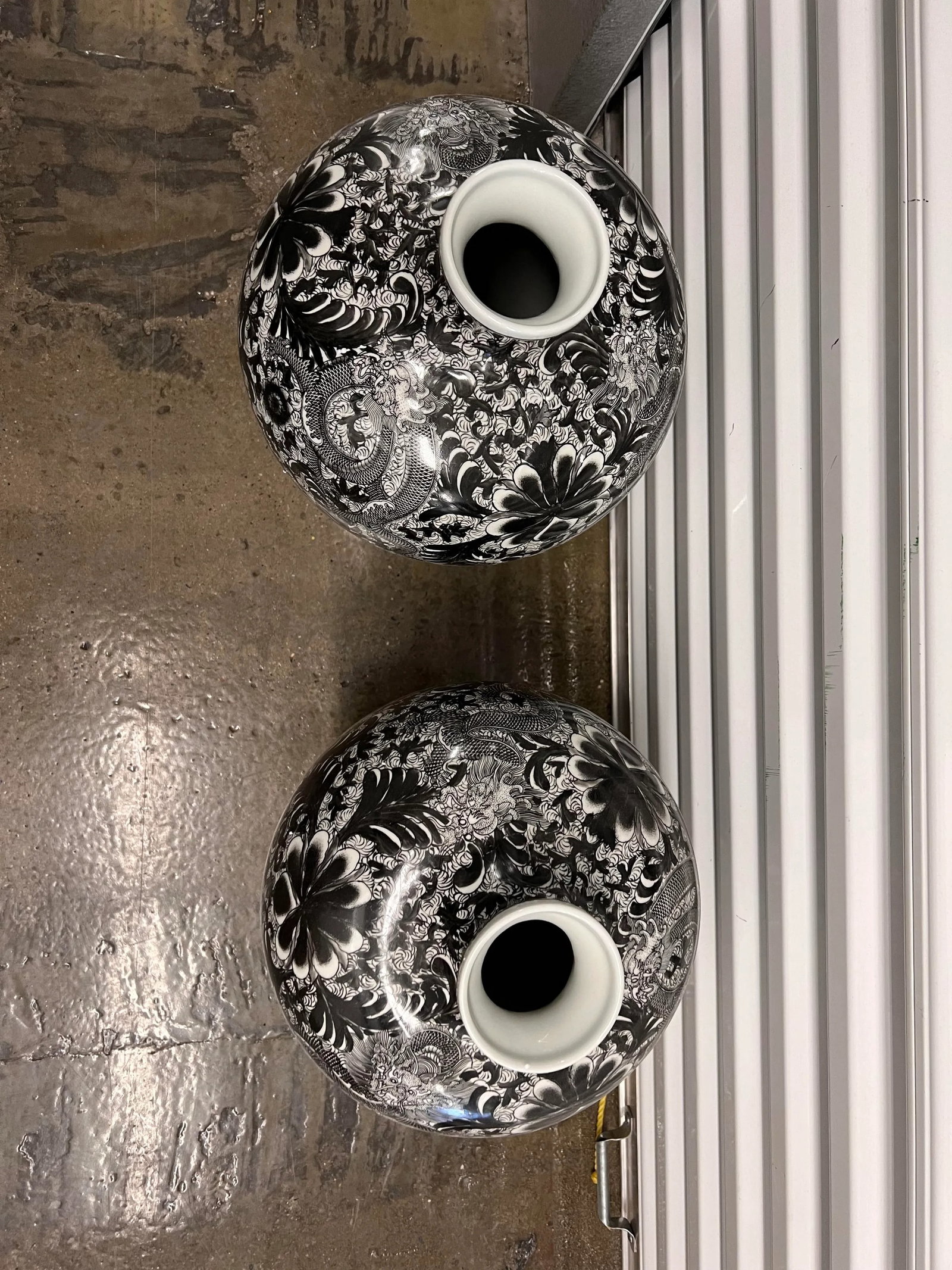 Legend of Asia Black and White Vases - Set of 2 - 3