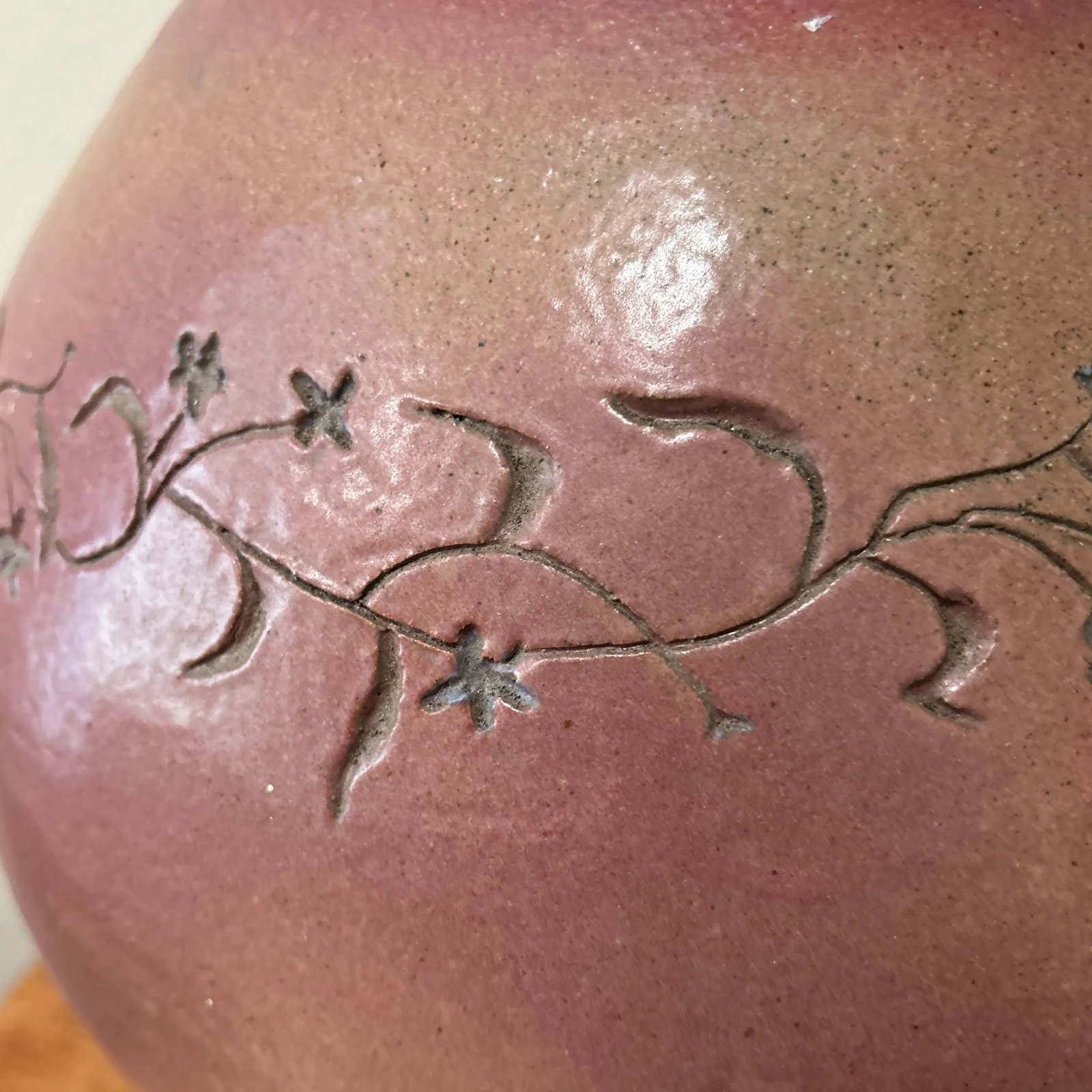 Vintage Large Scale Earth Ware Terracotta Vase/Pot North Dakota Style - 4