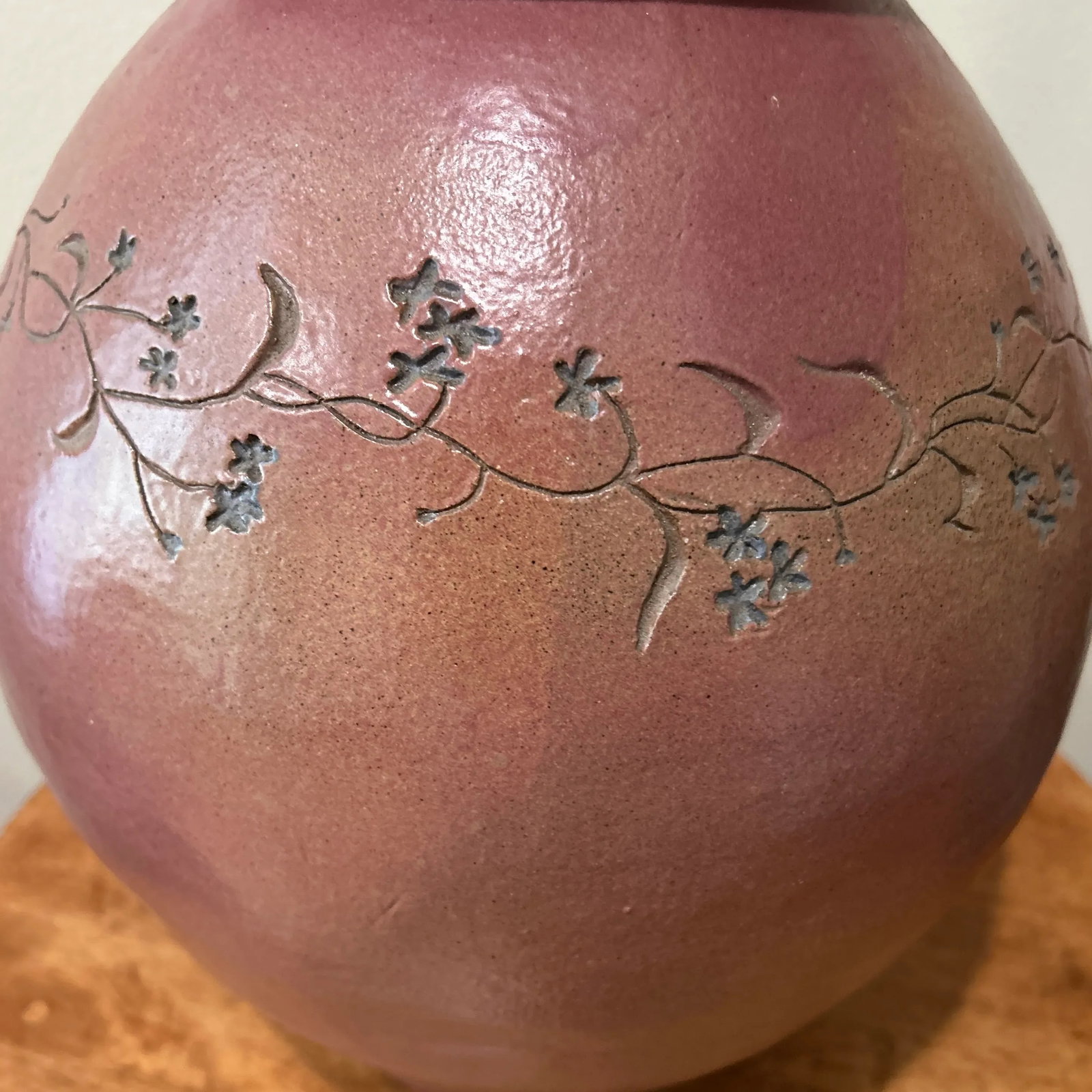 Vintage Large Scale Earth Ware Terracotta Vase/Pot North Dakota Style - 5